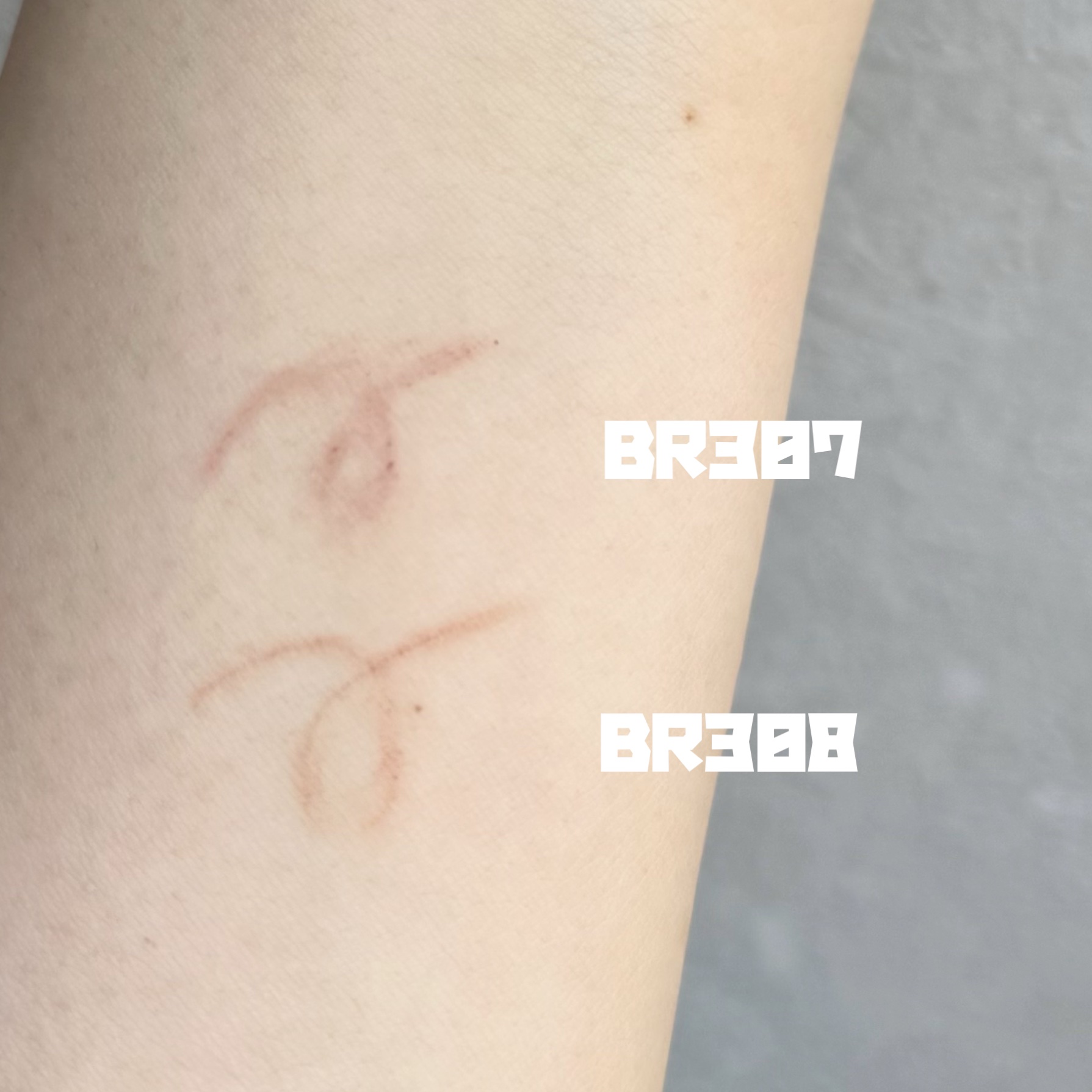 リシェ アイブロウペンシルS BR306 アプリコットベージュ(限定色)/Visée/アイブロウペンシルを使ったクチコミ（2枚目）