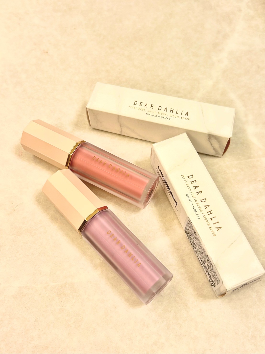 ペタルドロップリキッドブラッシャー/DEAR DAHLIA/リキッドチークを使ったクチコミ（1枚目）