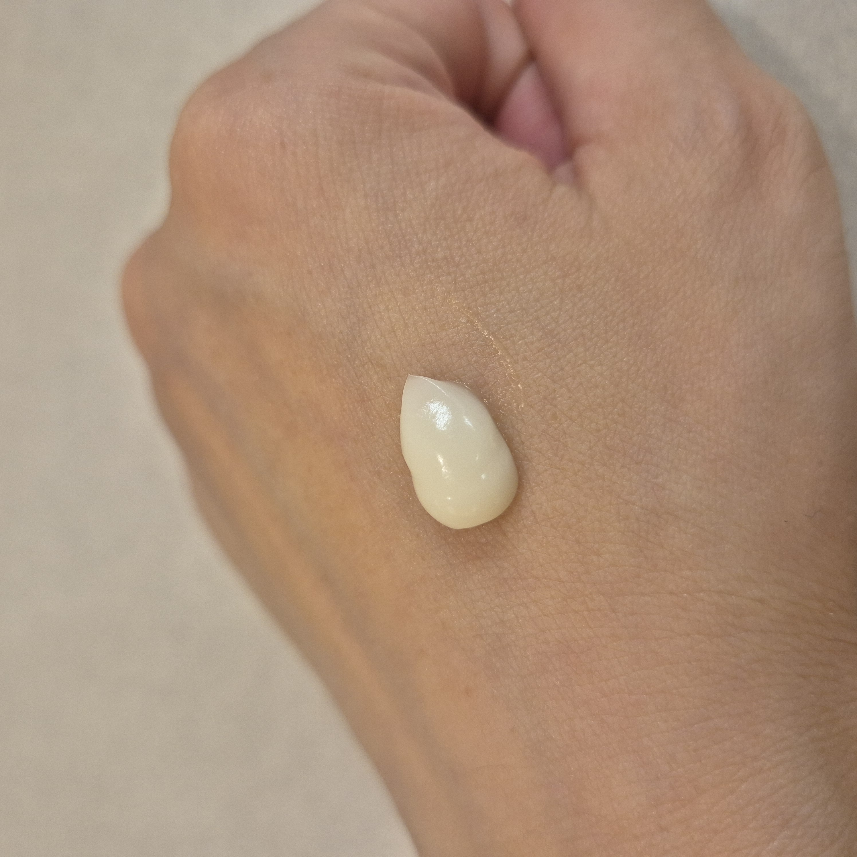 アビブ　グルタチオンソームダークスポットセラムビタドロップ/Abib /美容液を使ったクチコミ（3枚目）