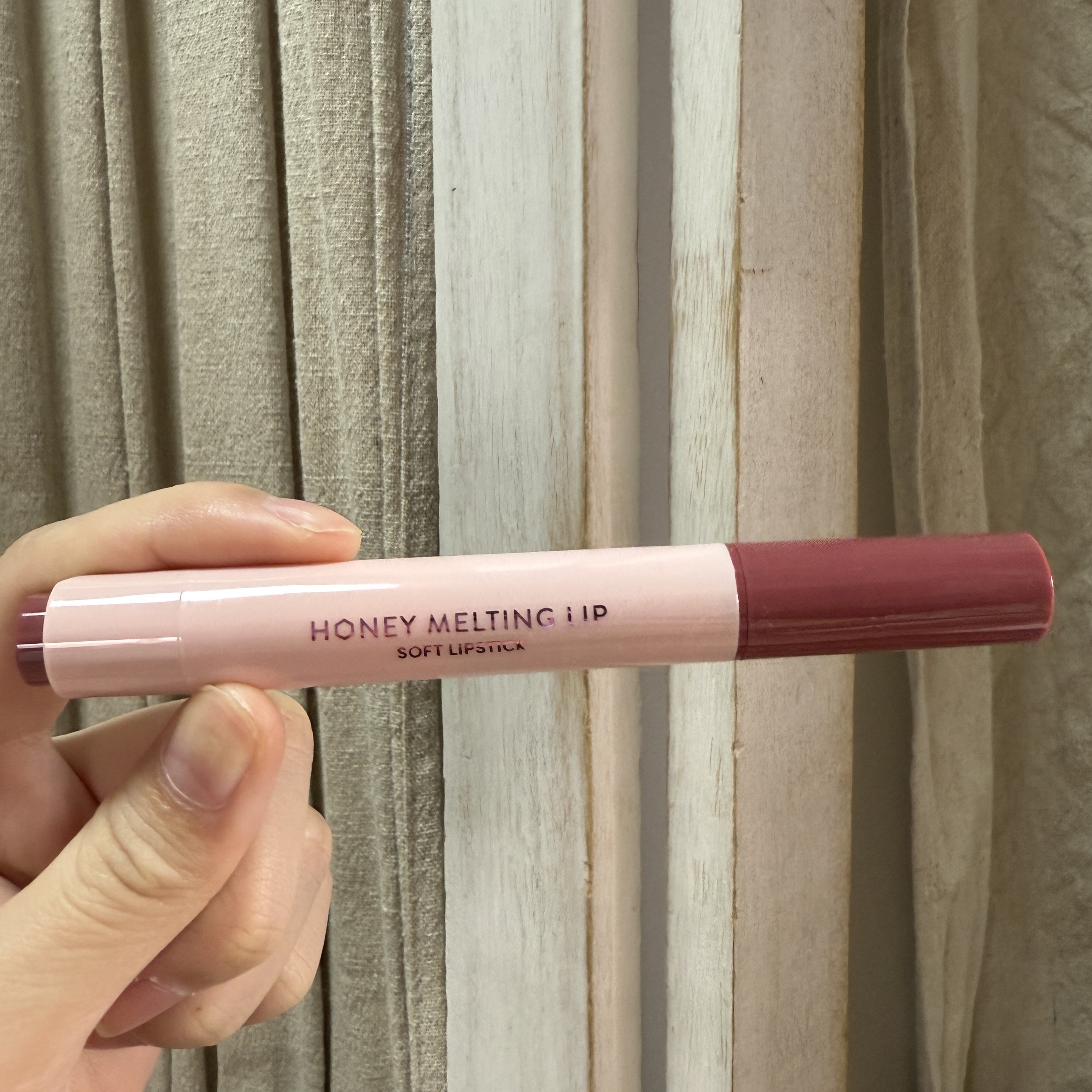 ハニーメルティングリップ/ネイチャーリパブリック/口紅を使ったクチコミ（2枚目）