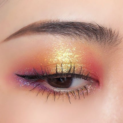 千妍 "本色主演" 16 Color Eyeshadow Palette/千妍 (Qiān Yan)/アイシャドウパレットを使ったクチコミ(8枚目)