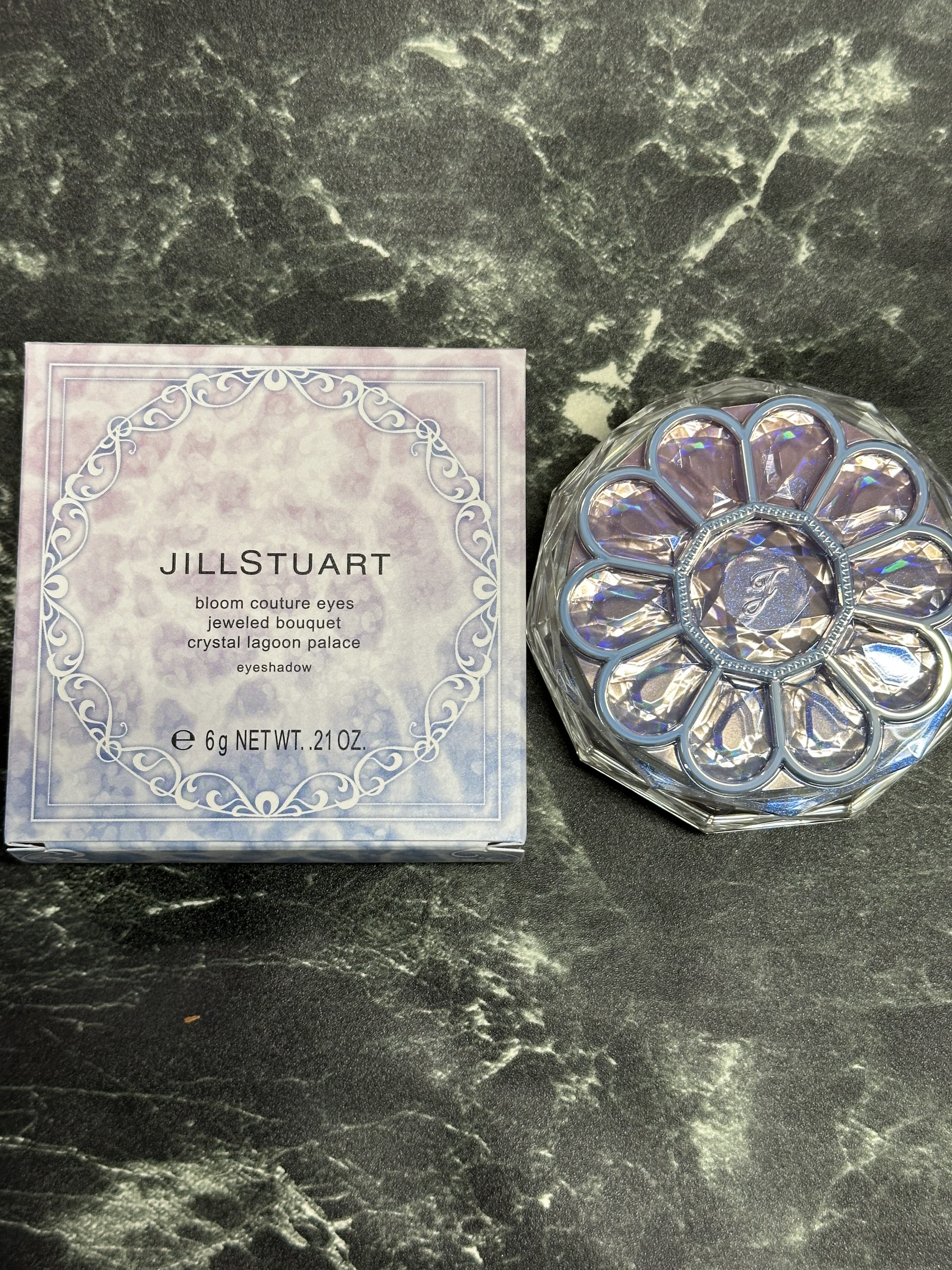 ジルスチュアート ブルームクチュール アイズ　ジュエルドブーケ/JILL STUART/アイシャドウパレットを使ったクチコミ（2枚目）