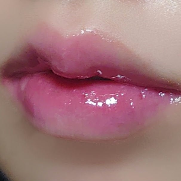 ピュアウォーターリップグロス/dasique/リップグロスを使ったクチコミ(6枚目)