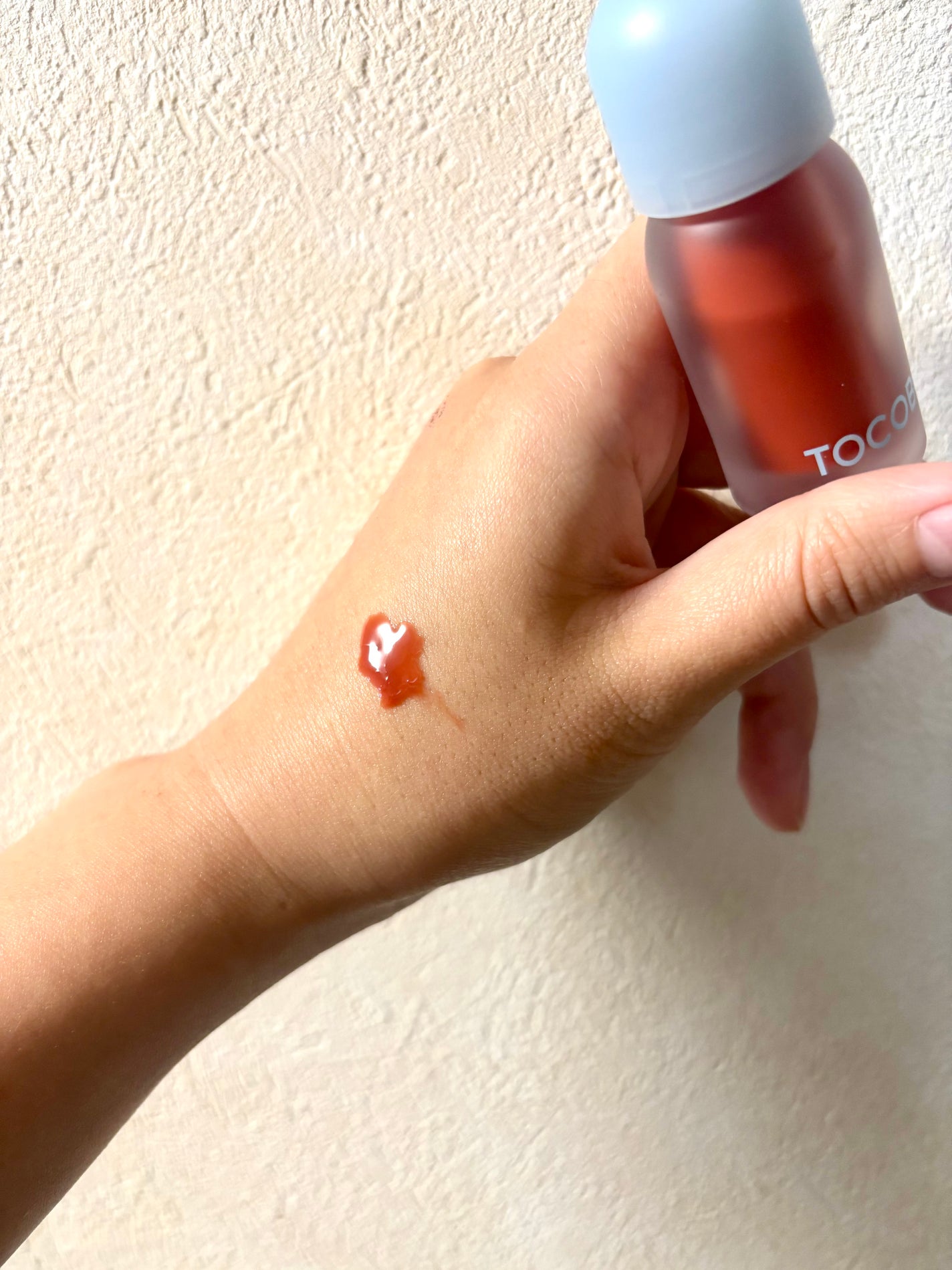 ジューシーベリープランピングリップオイル/TOCOBO/リップグロスを使ったクチコミ(2枚目)