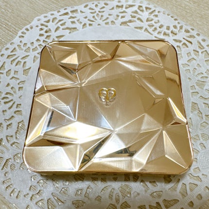 ル・レオスールデクラ /クレ・ド・ポー ボーテ/パウダーハイライトを使ったクチコミ(2枚目)