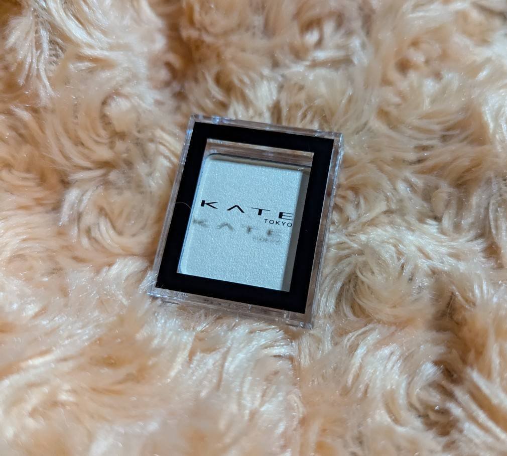ケイト ザ アイカラー 046 ホワイトベージュ/KATE/単色アイシャドウを使ったクチコミ（1枚目）