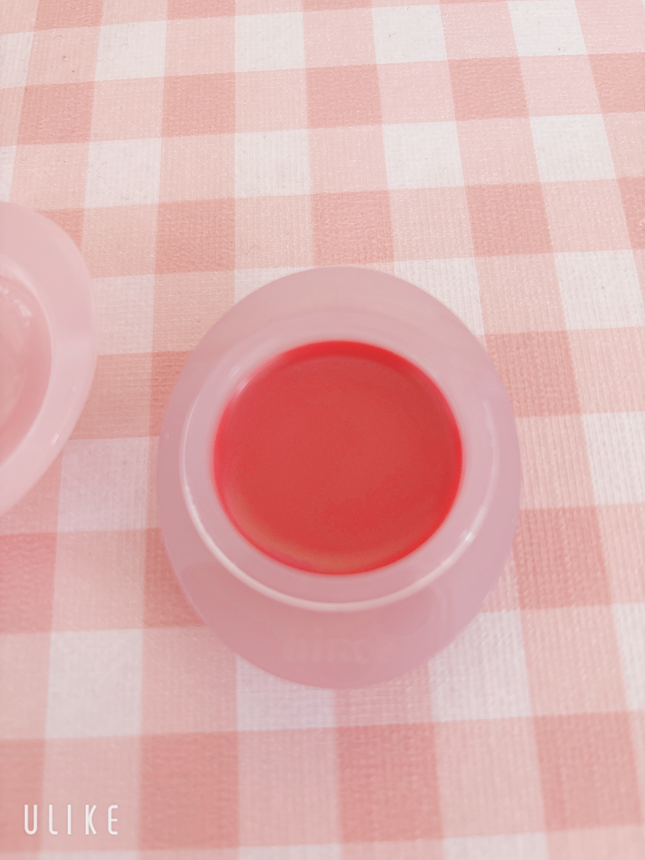 ロウグロウデューイーボール 10 クールローズデュー/hince/リップバームを使ったクチコミ（2枚目）