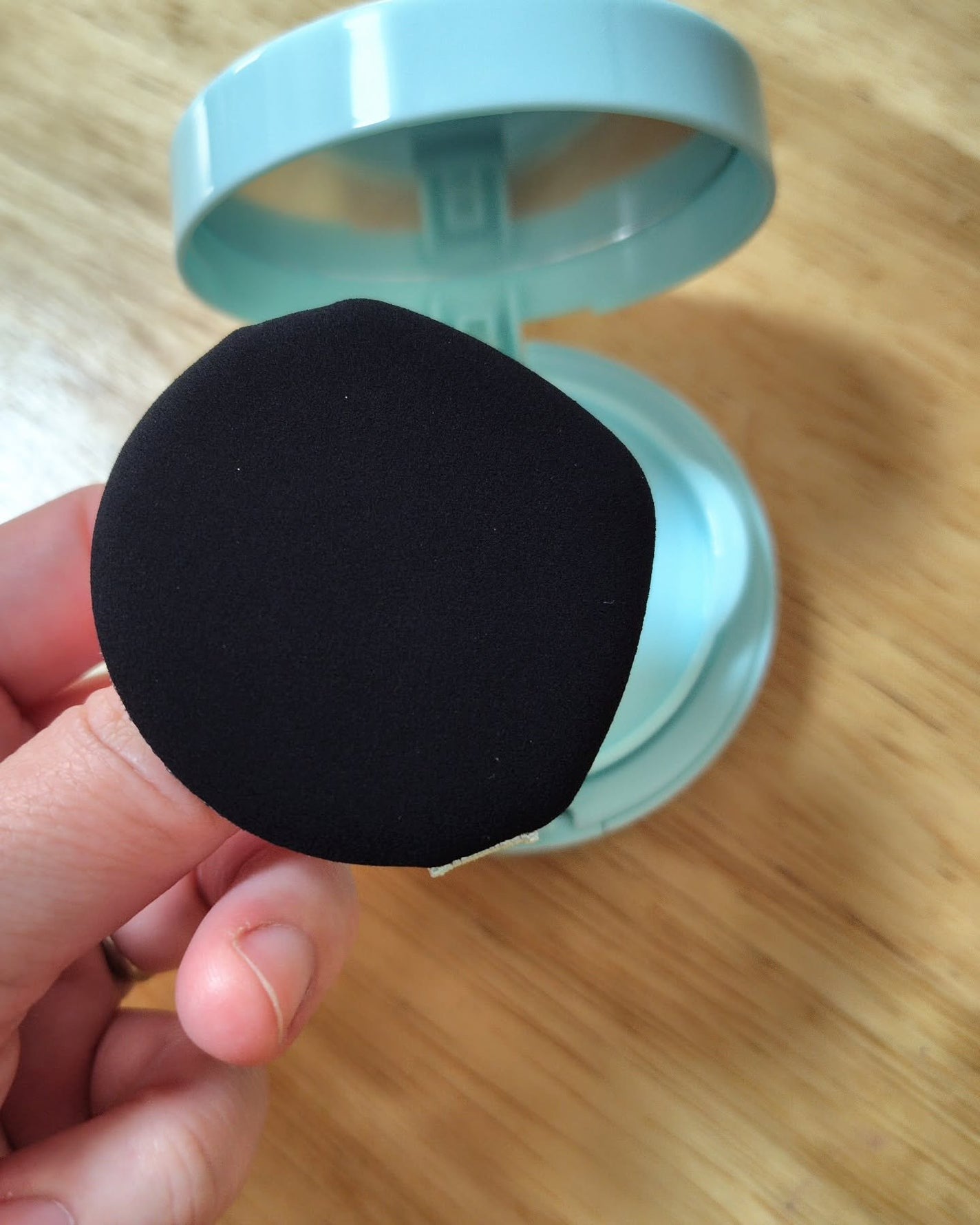 Glow me mesh cushion /Likebel/クッションファンデーションを使ったクチコミ(7枚目)