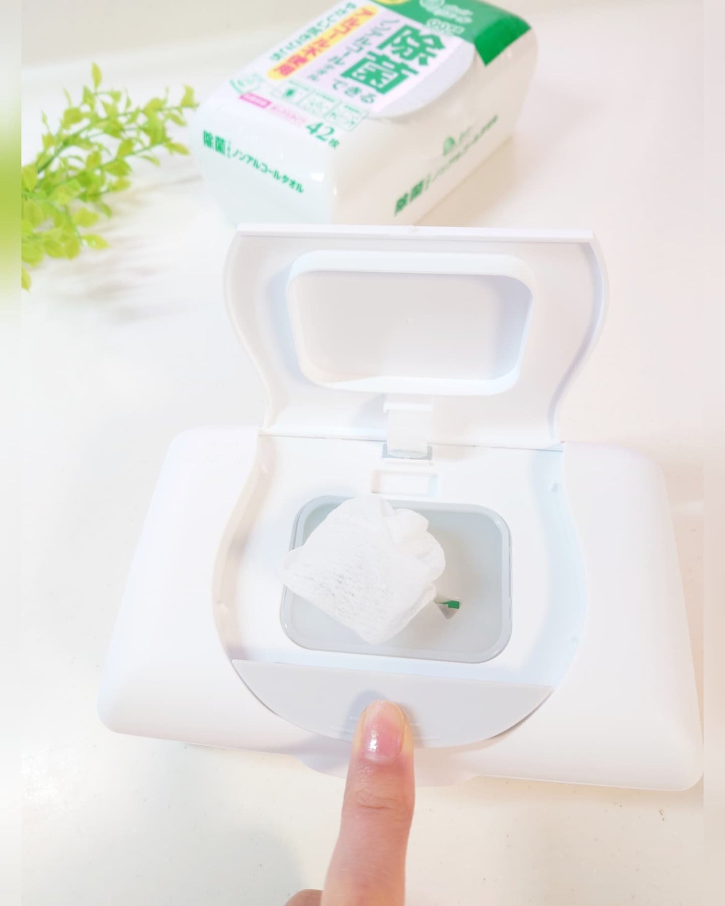 除菌できるノンアルコールタオル/エリエール/ティッシュを使ったクチコミ(2枚目)