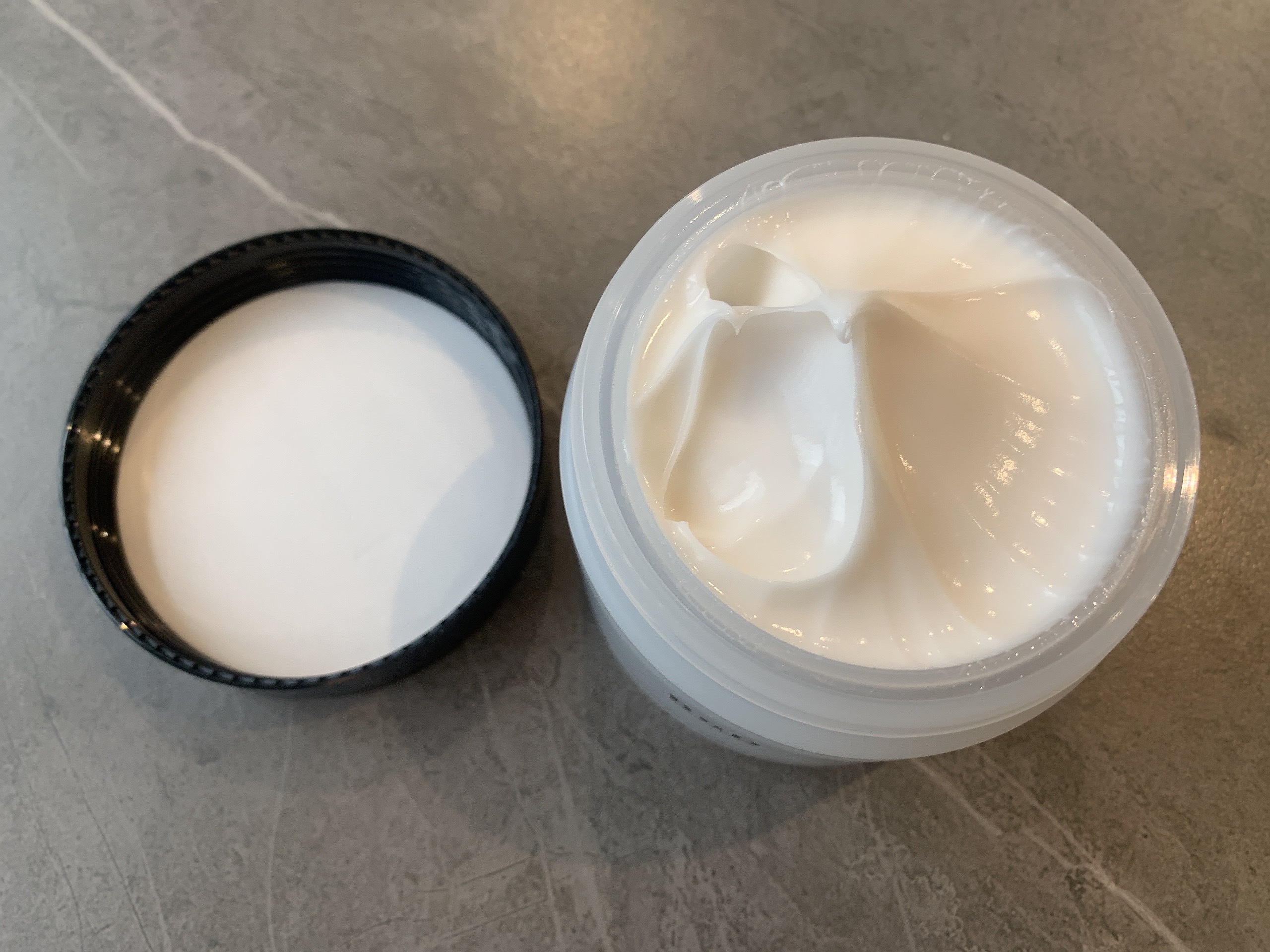 BnDアンダーアームクリーム(ボディクリーム)/BnD/デリケートゾーンケアを使ったクチコミ（2枚目）