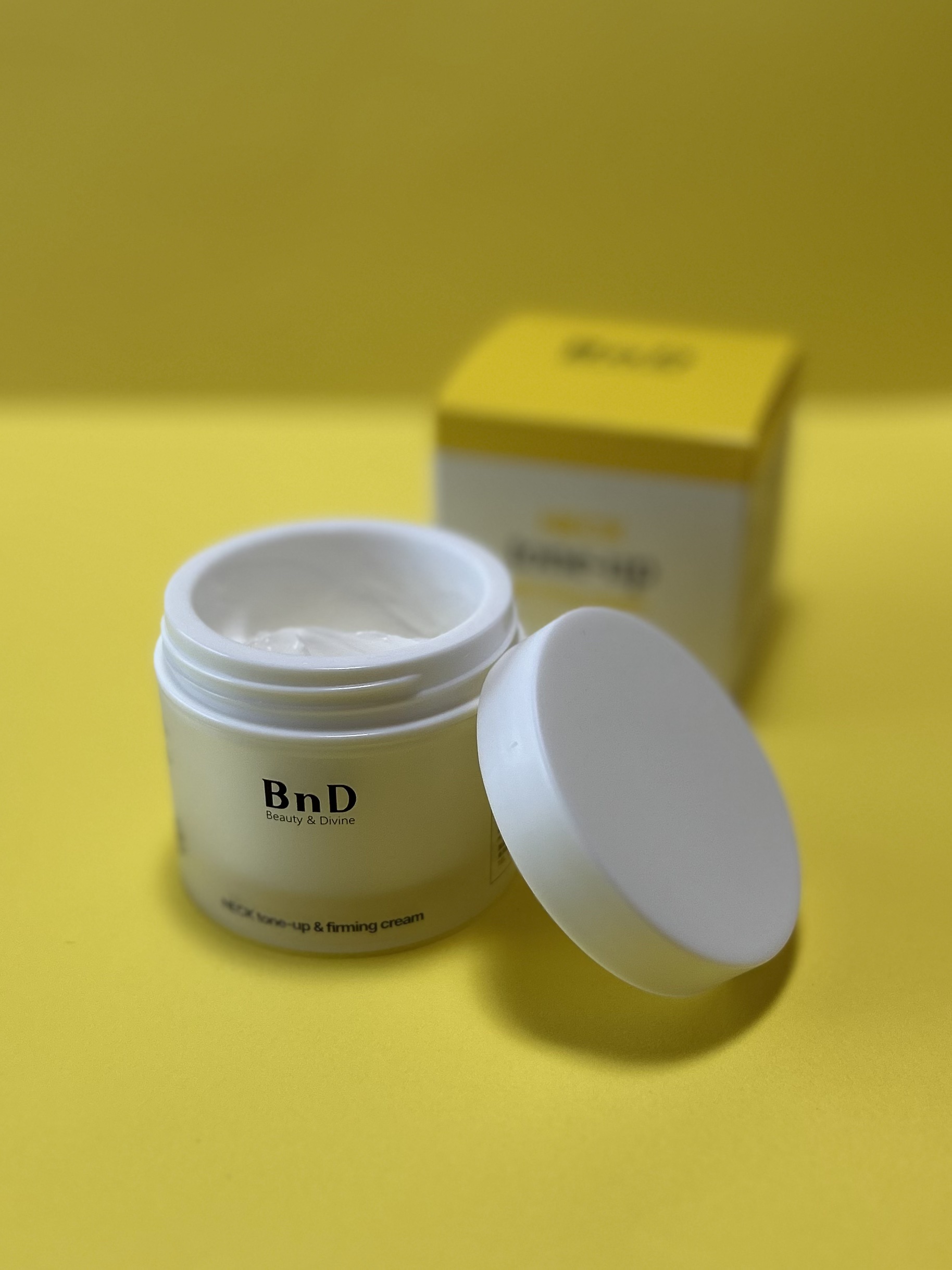 BnD ネックアイロン トーンアップ クリーム/BnD/ネック・デコルテケアを使ったクチコミ（2枚目）