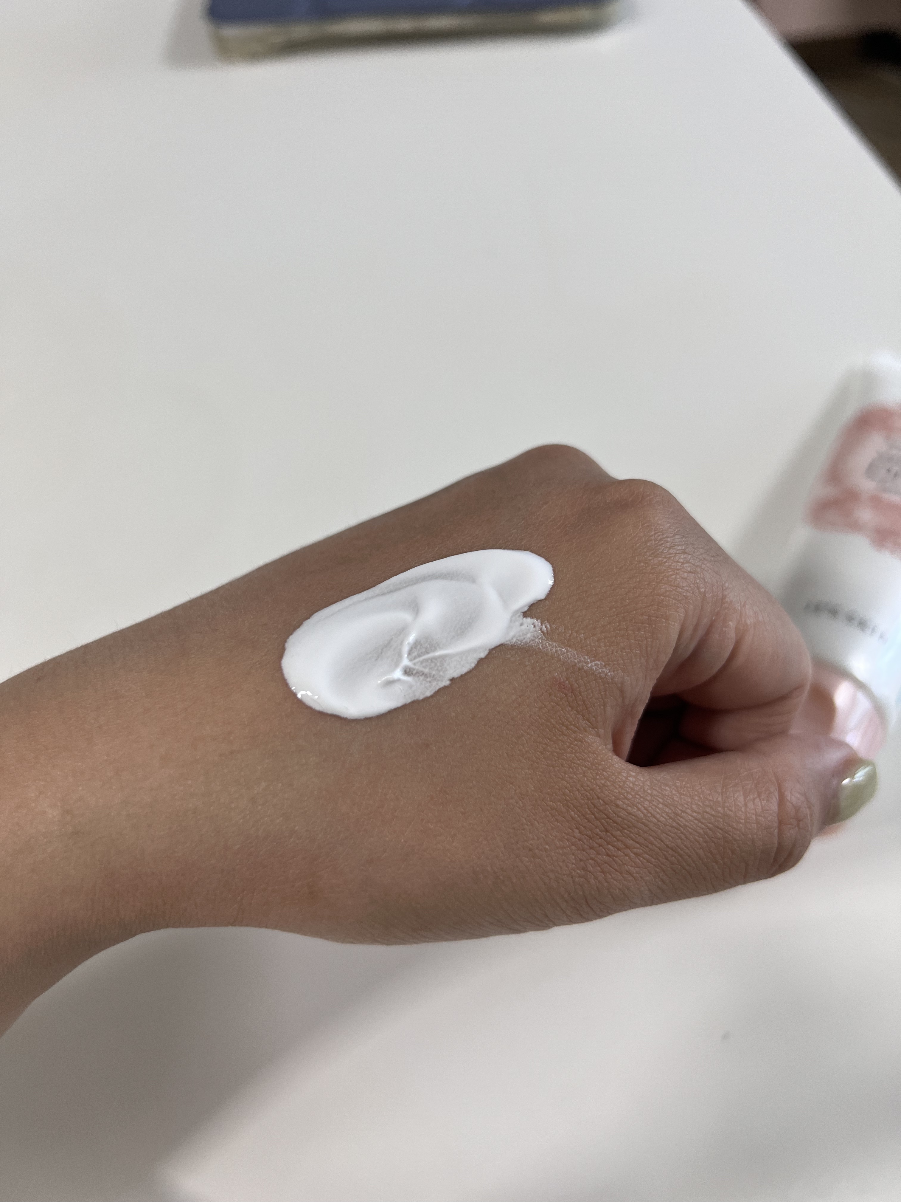 シークレットソルーションウェディングドレスピュアクリーム/It's skin/フェイスクリームを使ったクチコミ（3枚目）