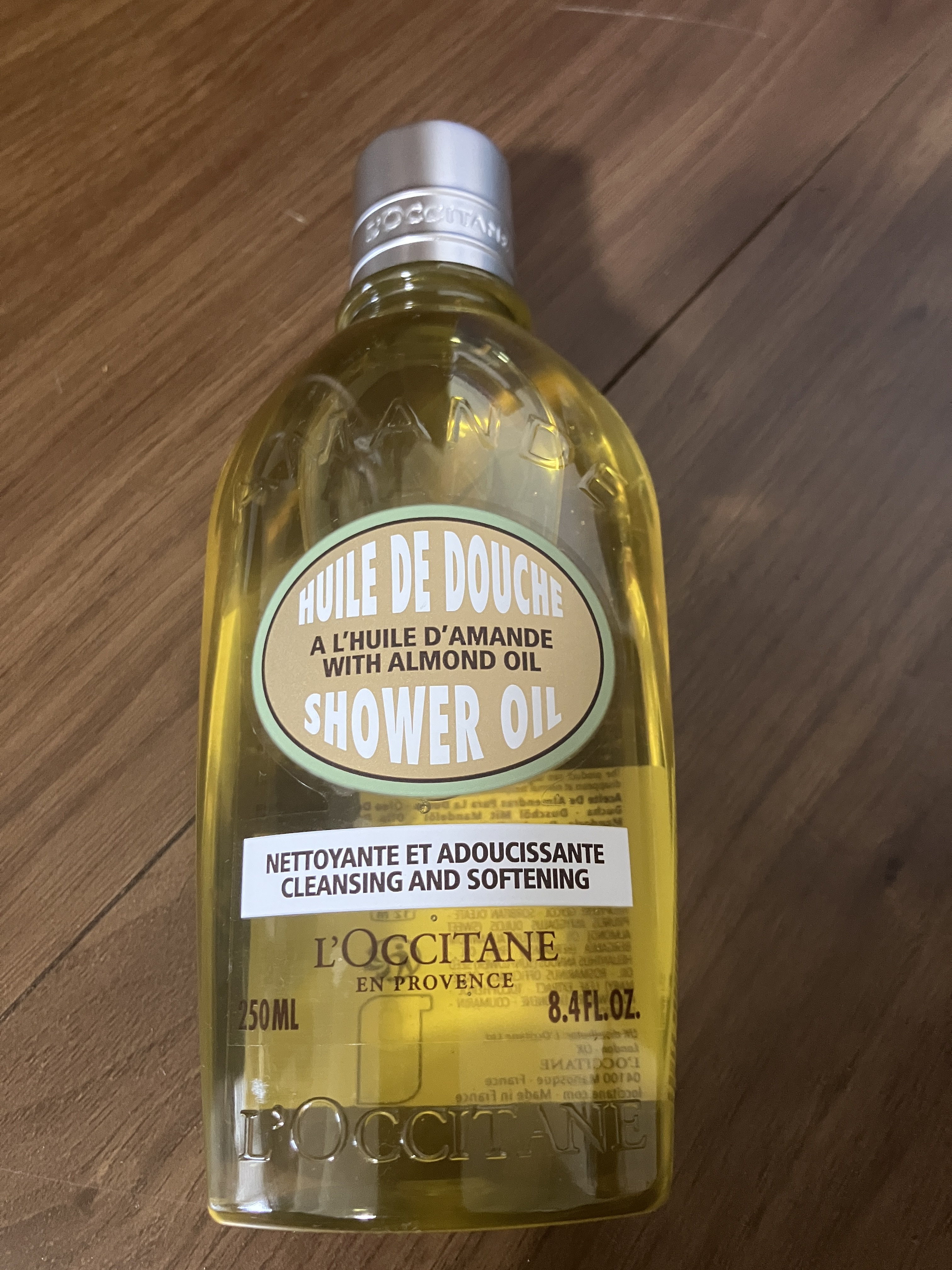 アーモンド モイスチャライジングシャワーオイル/L'OCCITANE/ボディソープを使ったクチコミ（1枚目）