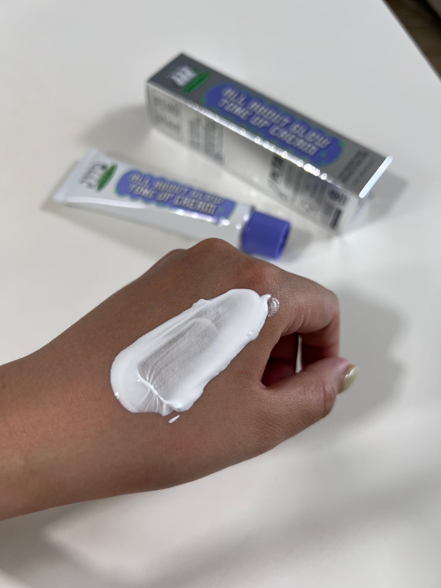 オールアバウトグロウトーンアップクリーム/CHASIN'RABBITS/化粧下地を使ったクチコミ(3枚目)