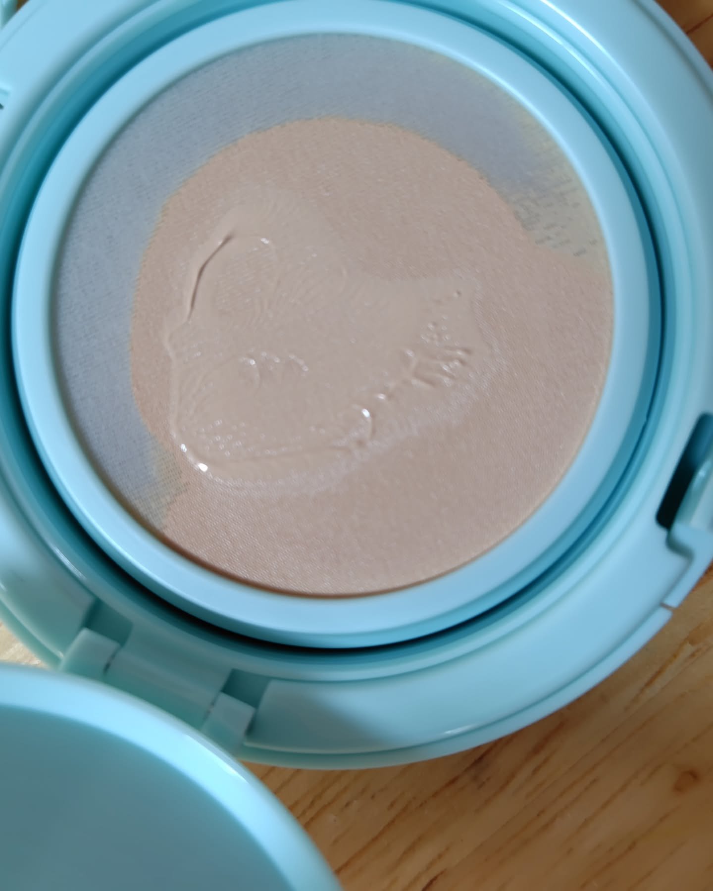 Glow me mesh cushion /Likebel/クッションファンデーションを使ったクチコミ（3枚目）