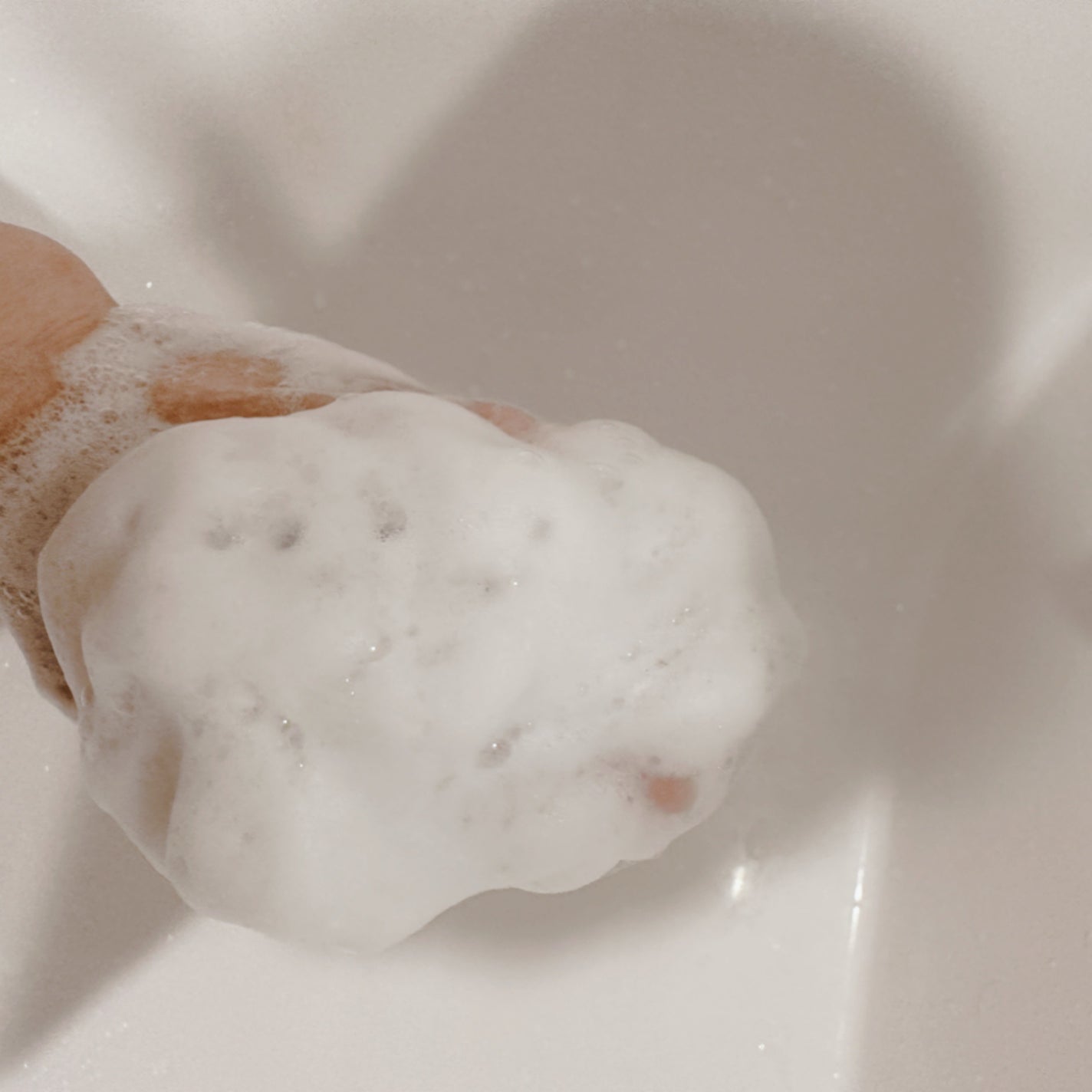 ER on LIPS 「アレンシアお尻もちスクラブ「ブラックティー&ユズ」もちっとした..」(3枚目)