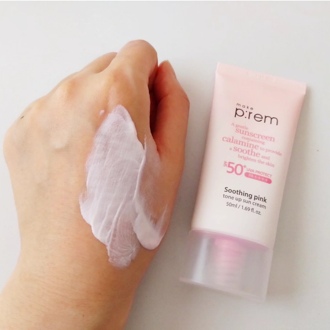 メイクプレム スージングピンクトーンアップサンクリーム/make prem/日焼け止めクリームを使ったクチコミ（3枚目）