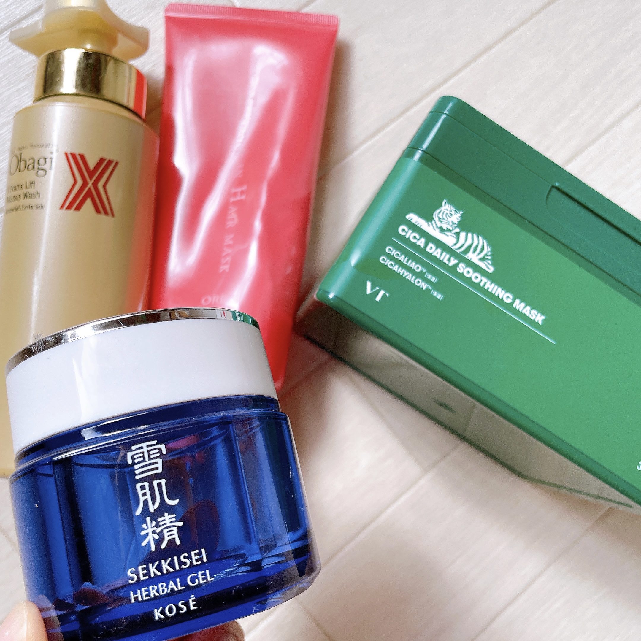 エッセンスインヘアマスク/オルビス/ヘアマスク・ヘアパックを使ったクチコミ（1枚目）