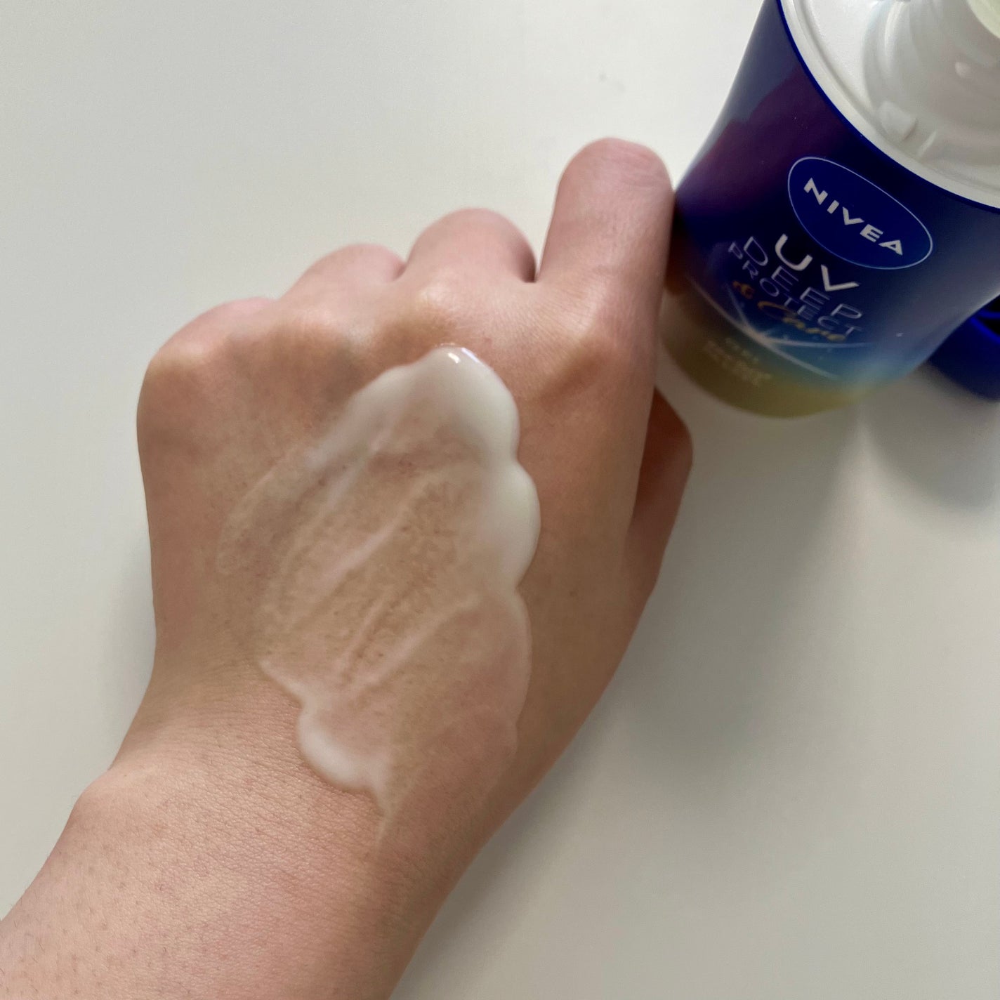 ニベアUV ディープ プロテクト&ケア ジェル/ニベア/日焼け止めジェルを使ったクチコミ(4枚目)