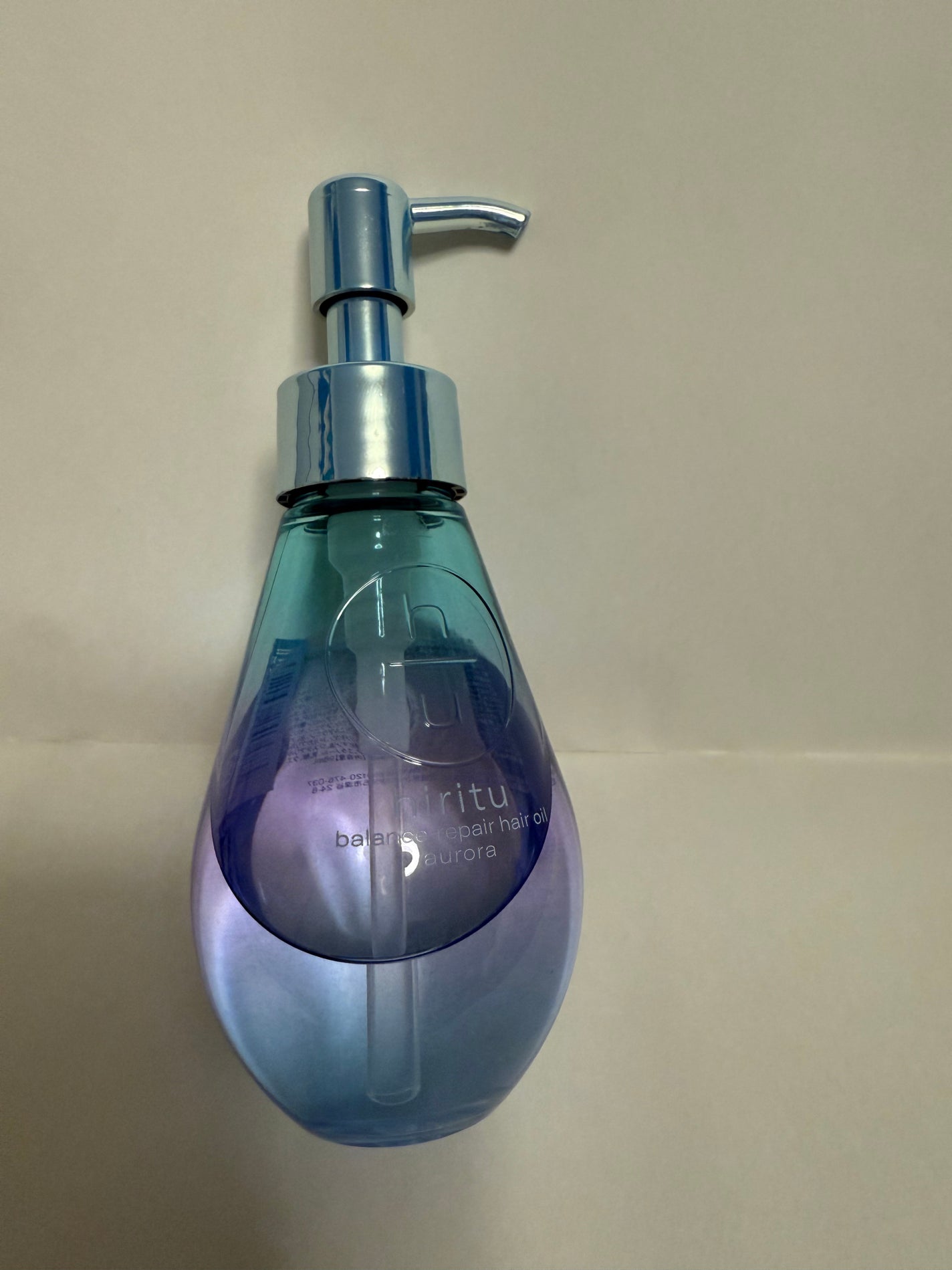 ヒリツ バランスリペアヘアオイル オーロラ/hiritu/ヘアオイルを使ったクチコミ(3枚目)