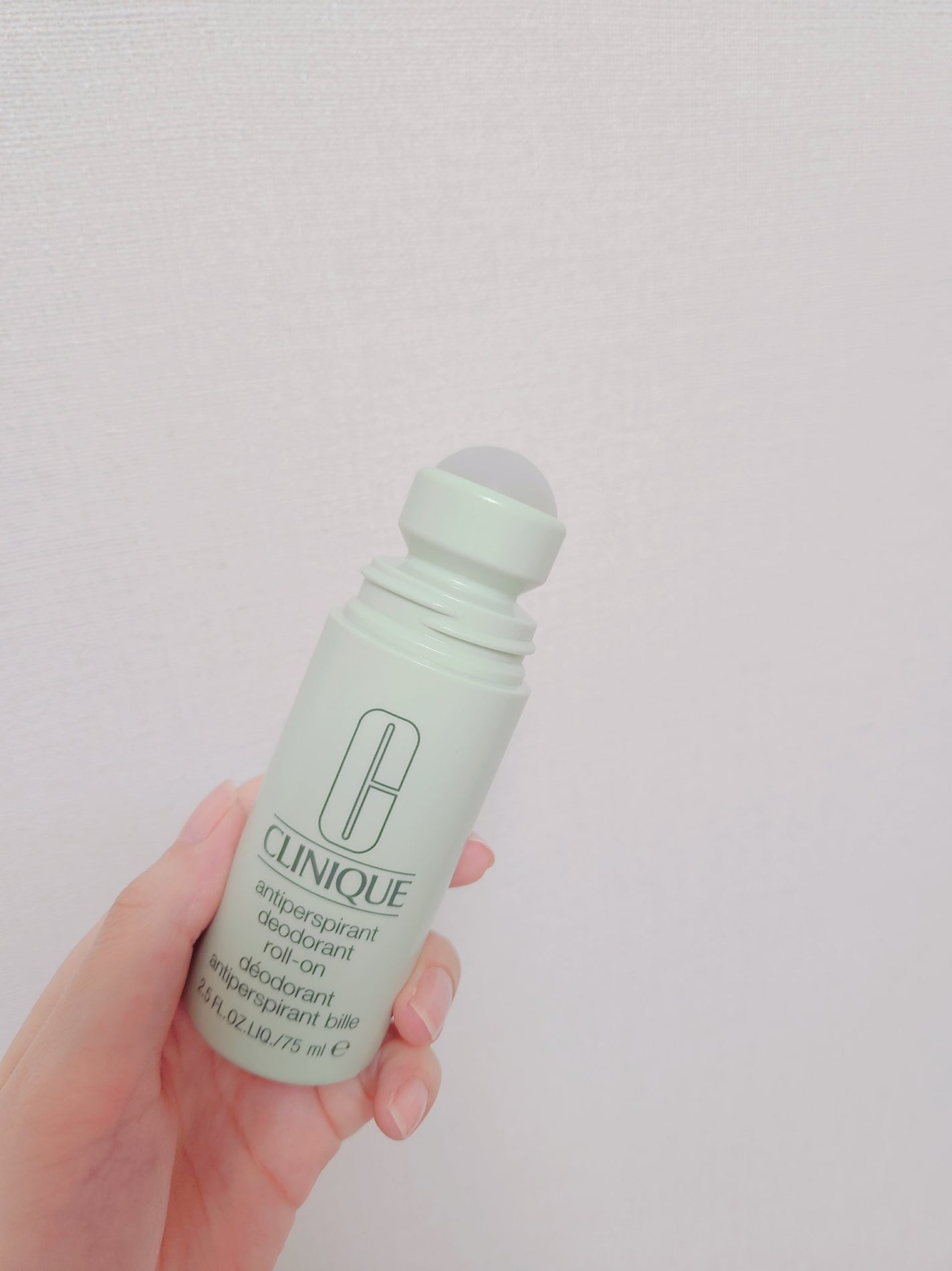 アンティ パースパイラント デオドラント ロールオン N〈医薬部外品〉/CLINIQUE/デオドラント・制汗剤を使ったクチコミ(3枚目)