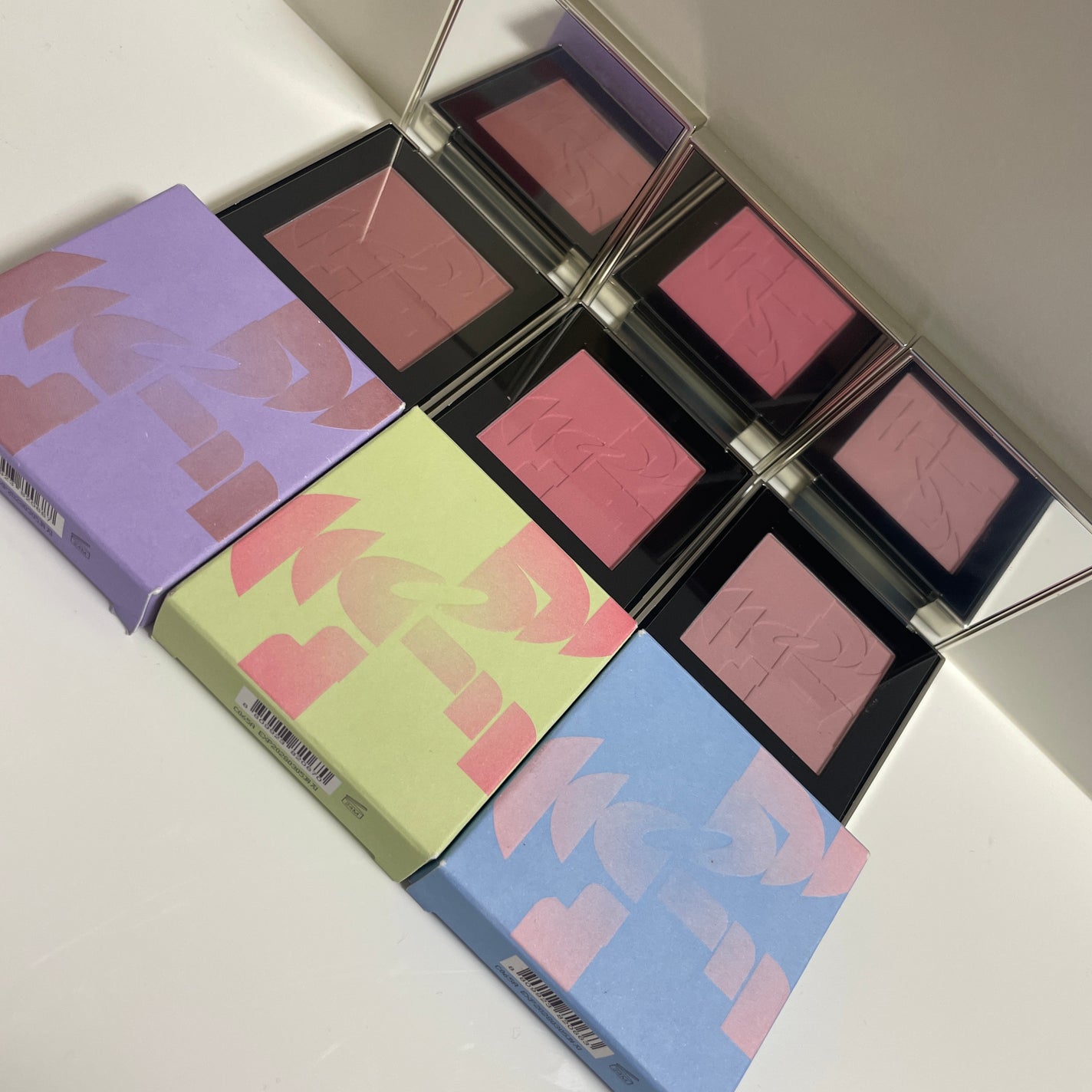 オールオーバーフェイスブラッシュ/TWO SLASH FOUR/パウダーチークを使ったクチコミ(1枚目)