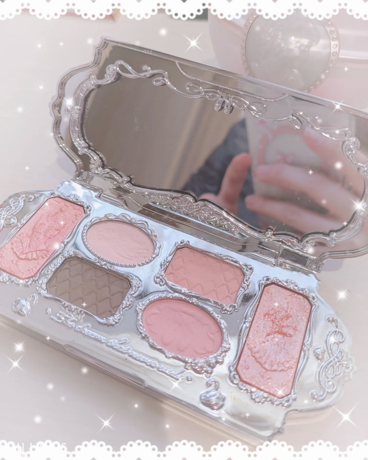 フラワーノーズスワンバレエシリーズ アイシャドウパレット 03 ピンクスワン/FlowerKnows/アイシャドウパレットを使ったクチコミ（1枚目）