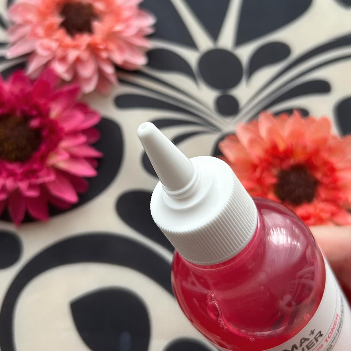 ダーマアンサーピンクトーニングトナー/CNP Laboratory/化粧水を使ったクチコミ（2枚目）