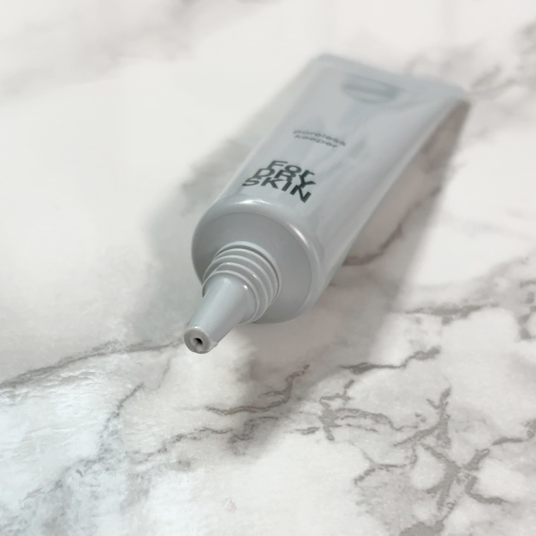 KATE ケイト ポアレスキーパー FORドライのクチコミ「超乾燥肌向け
くずれをブロックしてくれる下地✨

𝜗𝜚  ~ 𝜗𝜚  ~ 𝜗𝜚  ~ 𝜗𝜚  .....」（3枚目）