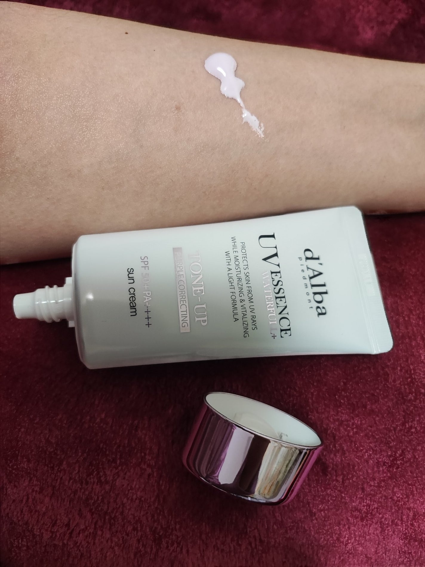 ダルバ ウォータフル トーンアップ サンクリーム(パープル)/ダルバ/日焼け止めクリームを使ったクチコミ(4枚目)