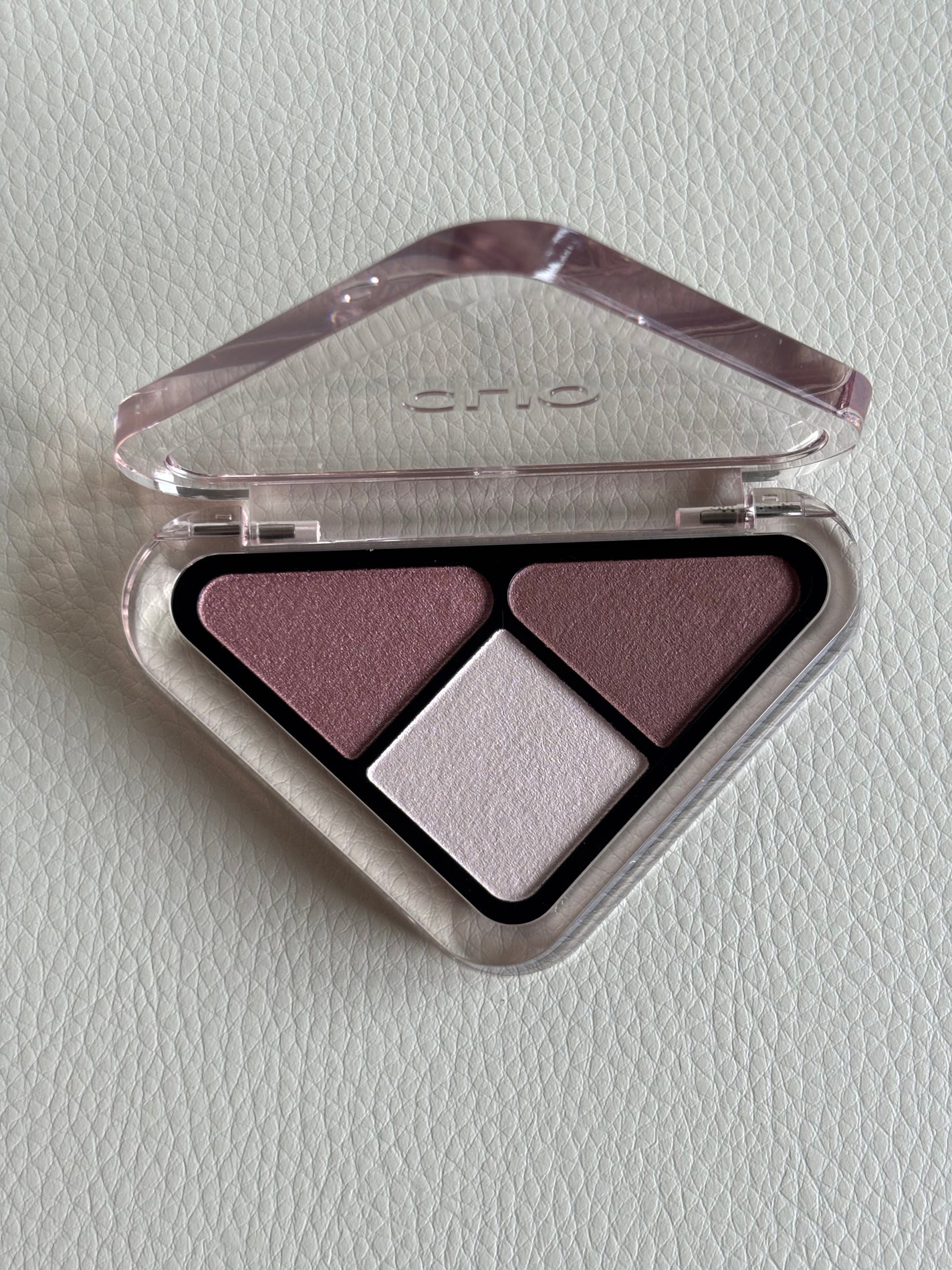 エッセンシャル シャドウ タップ/CLIO/アイシャドウパレットを使ったクチコミ(2枚目)