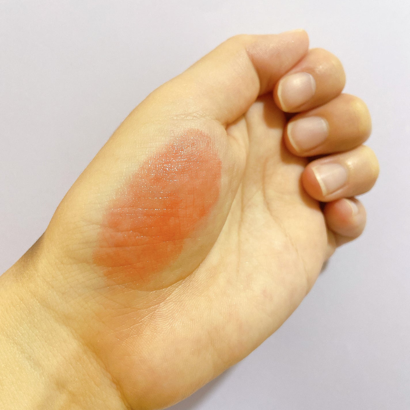 ラスティンググロスリップ/CEZANNE/口紅を使ったクチコミ(4枚目)