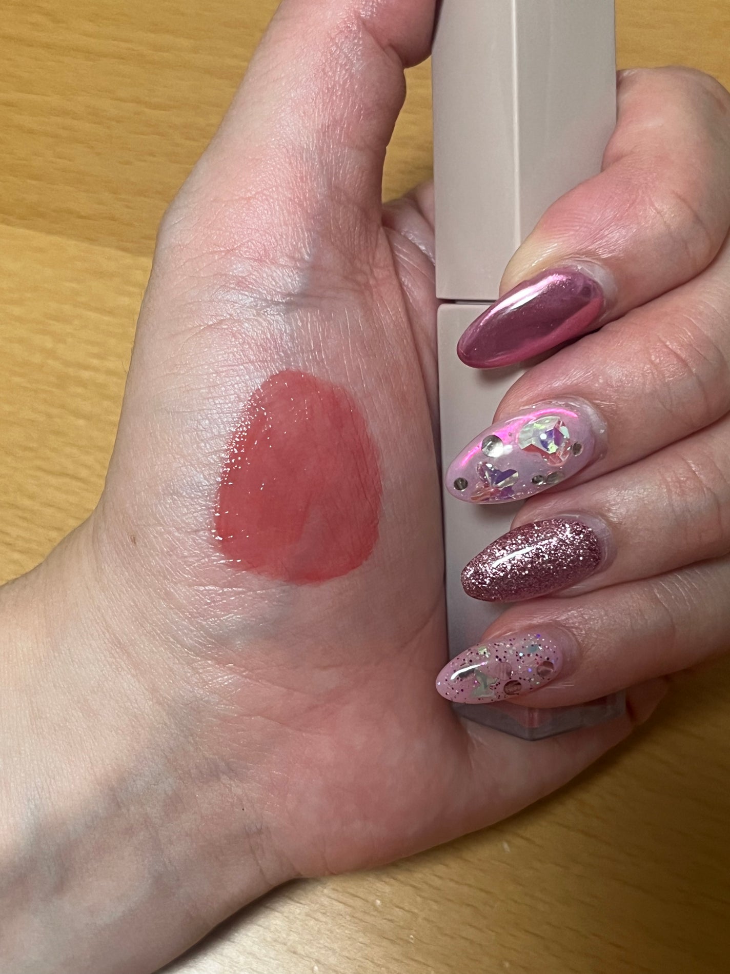 リップアーマーⅩ/KiSS/口紅を使ったクチコミ(3枚目)