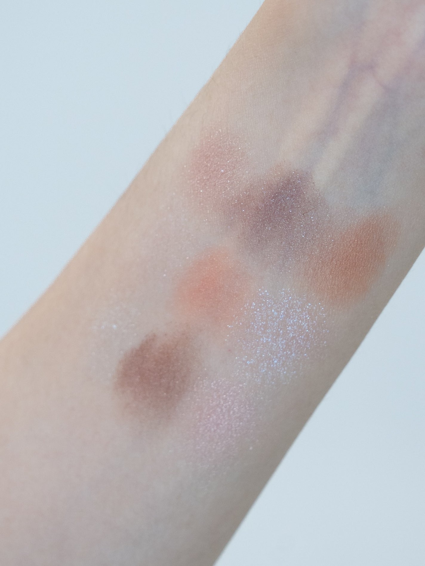 セルヴォーク エクスプレッシヴ アイズ/Celvoke/アイシャドウパレットを使ったクチコミ(3枚目)