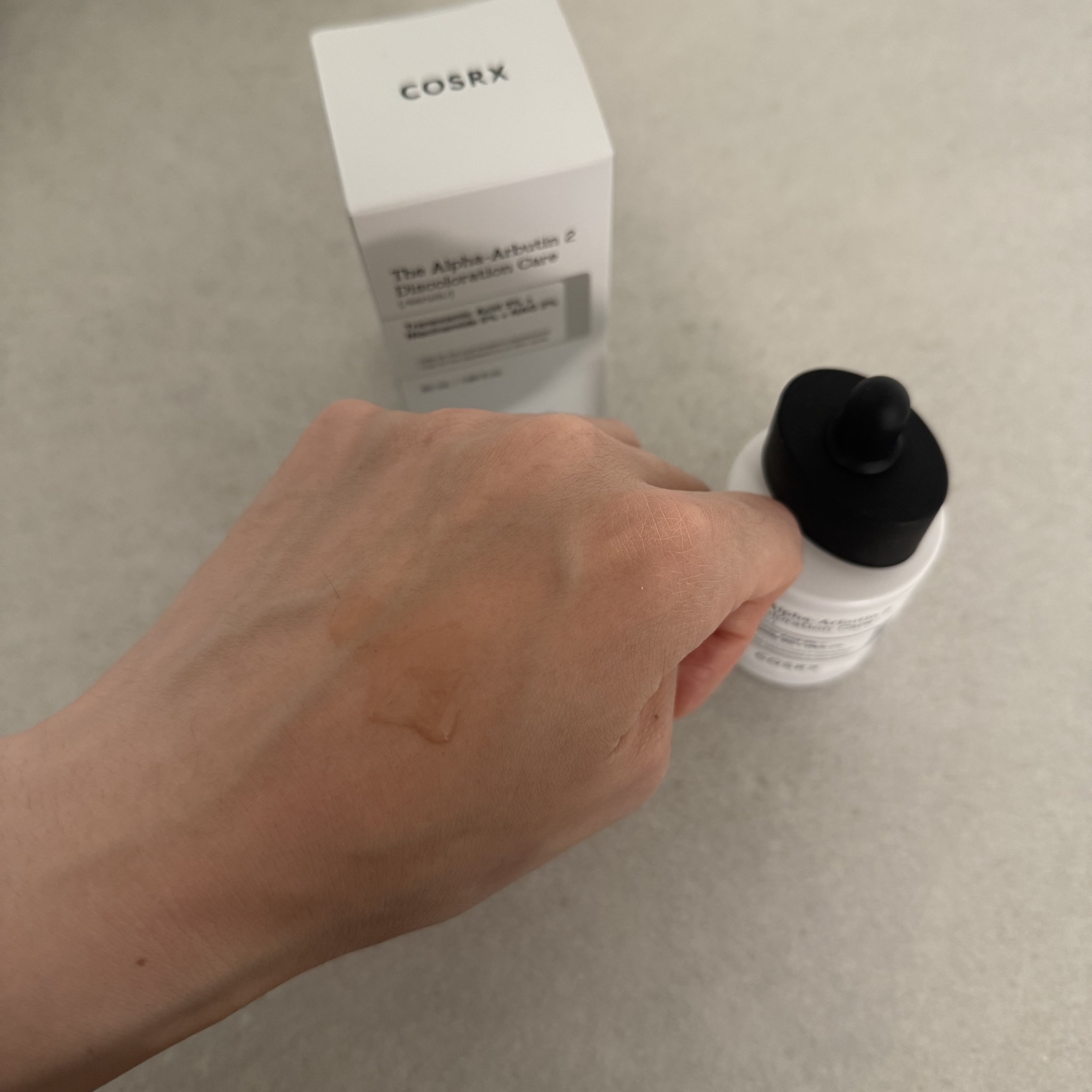 RXザ・アルファアルブチン2 ニキビ跡ケアセラム/COSRX/美容液を使ったクチコミ（3枚目）