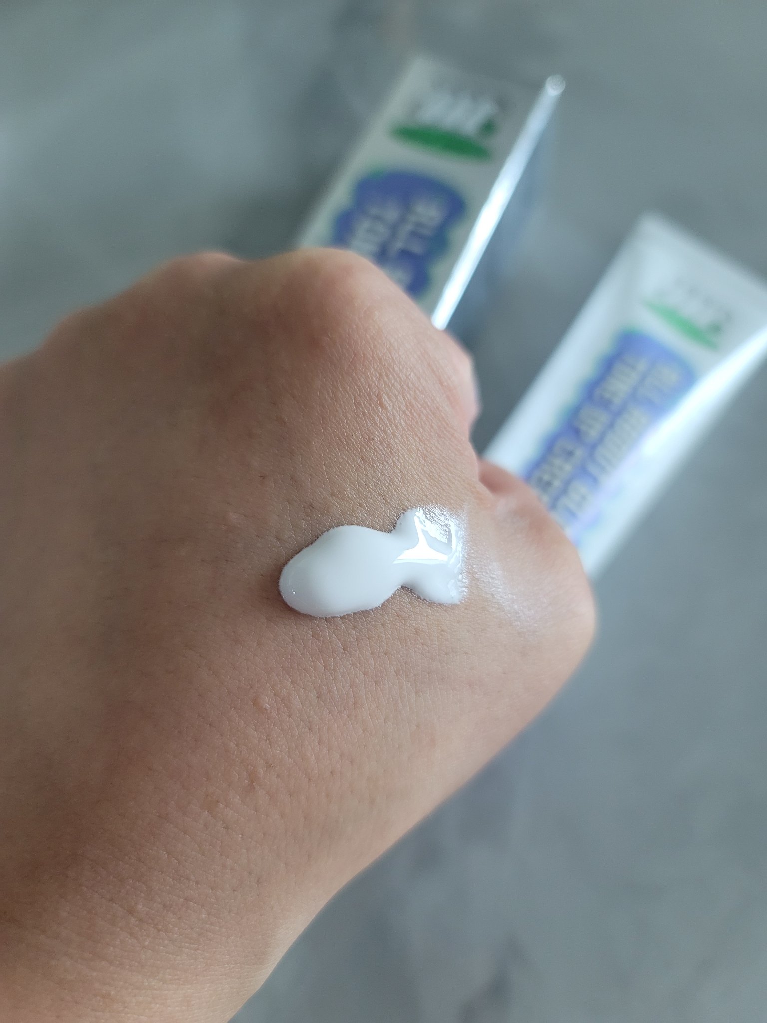 オールアバウトグロウトーンアップクリーム/CHASIN'RABBITS/化粧下地を使ったクチコミ（2枚目）