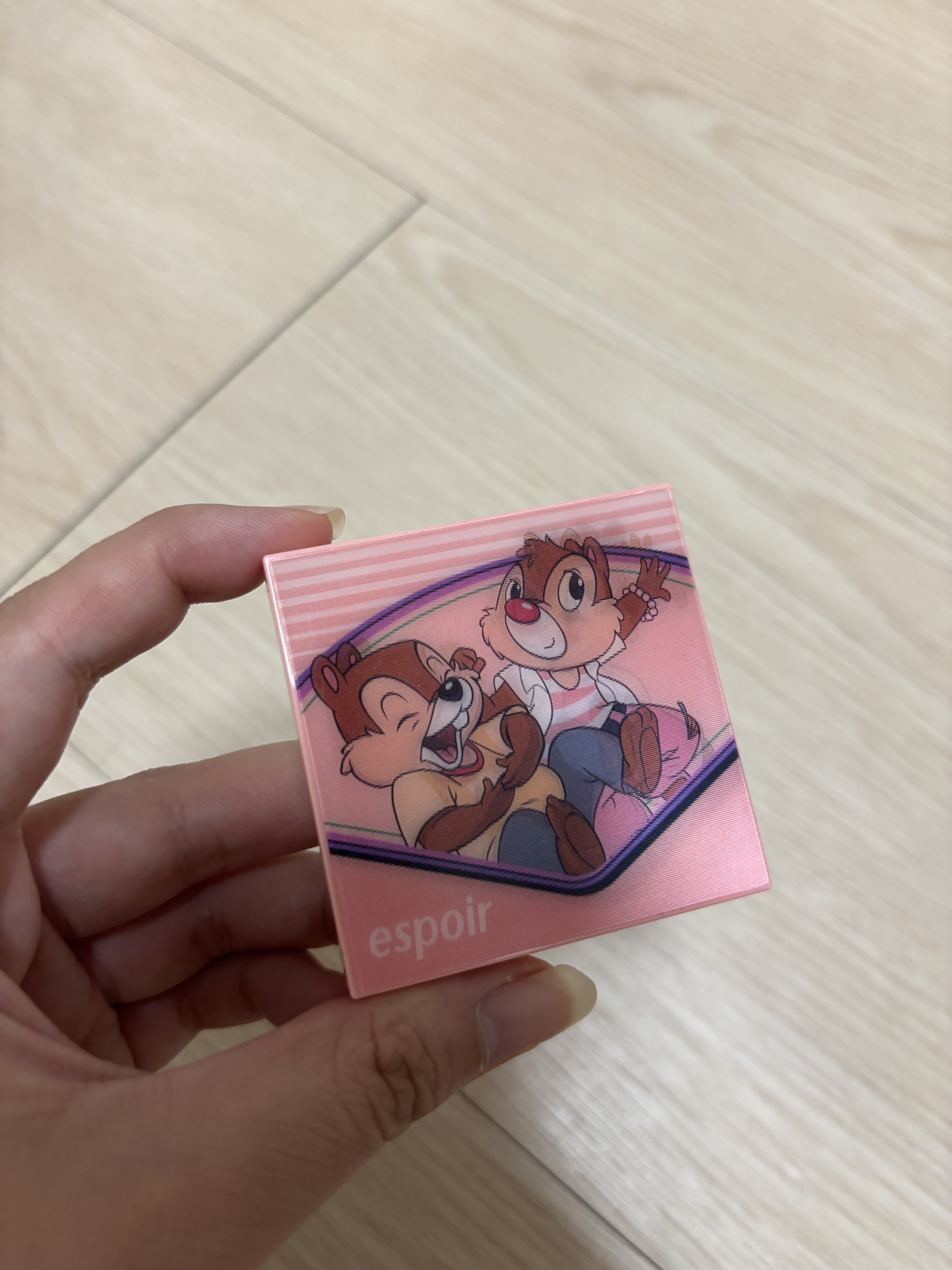 ブラリーチーク(ディズニーエディション) 02 ウエービーコーラル/espoir/チークを使ったクチコミ（1枚目）