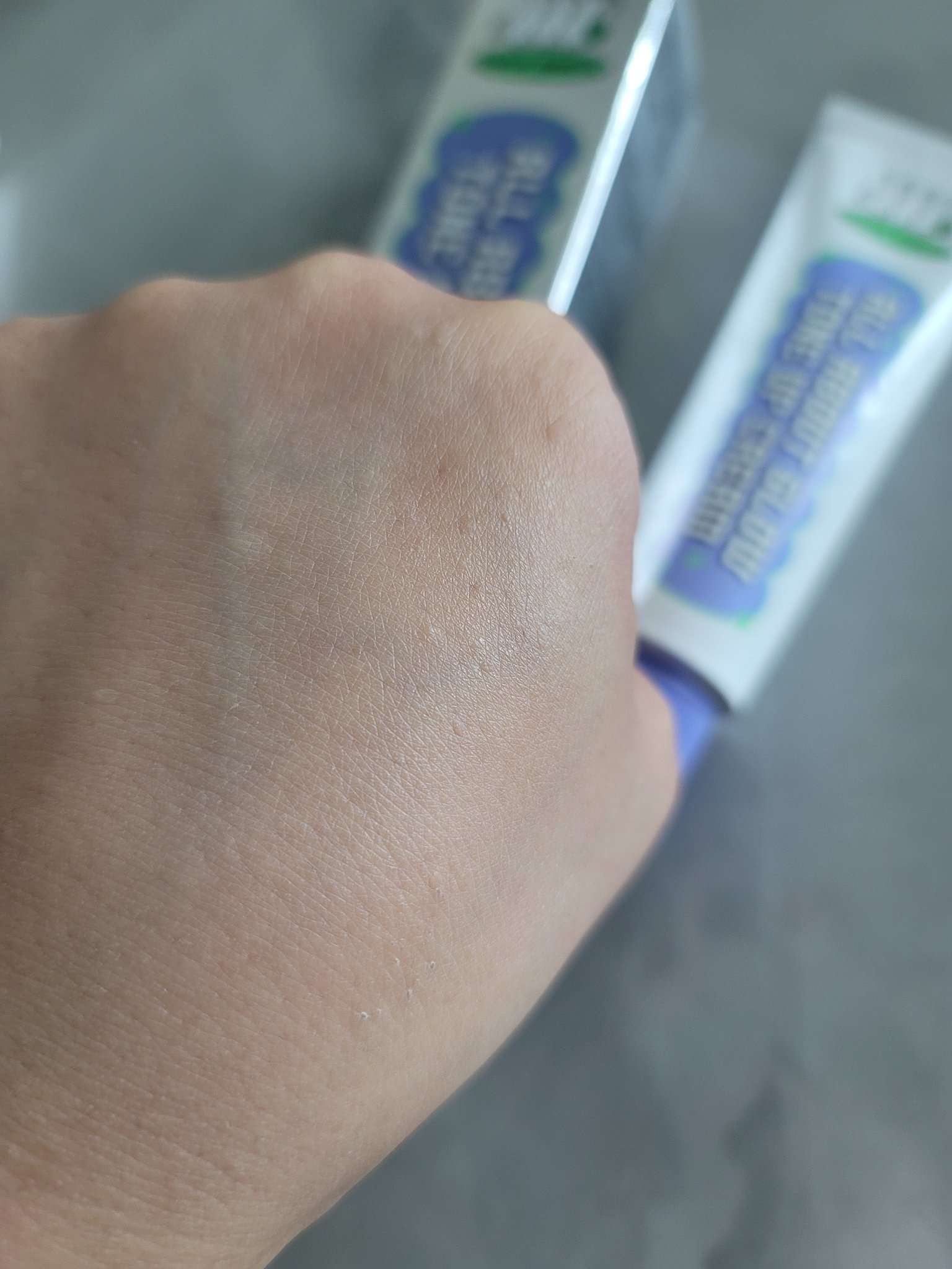 オールアバウトグロウトーンアップクリーム/CHASIN'RABBITS/化粧下地を使ったクチコミ（3枚目）