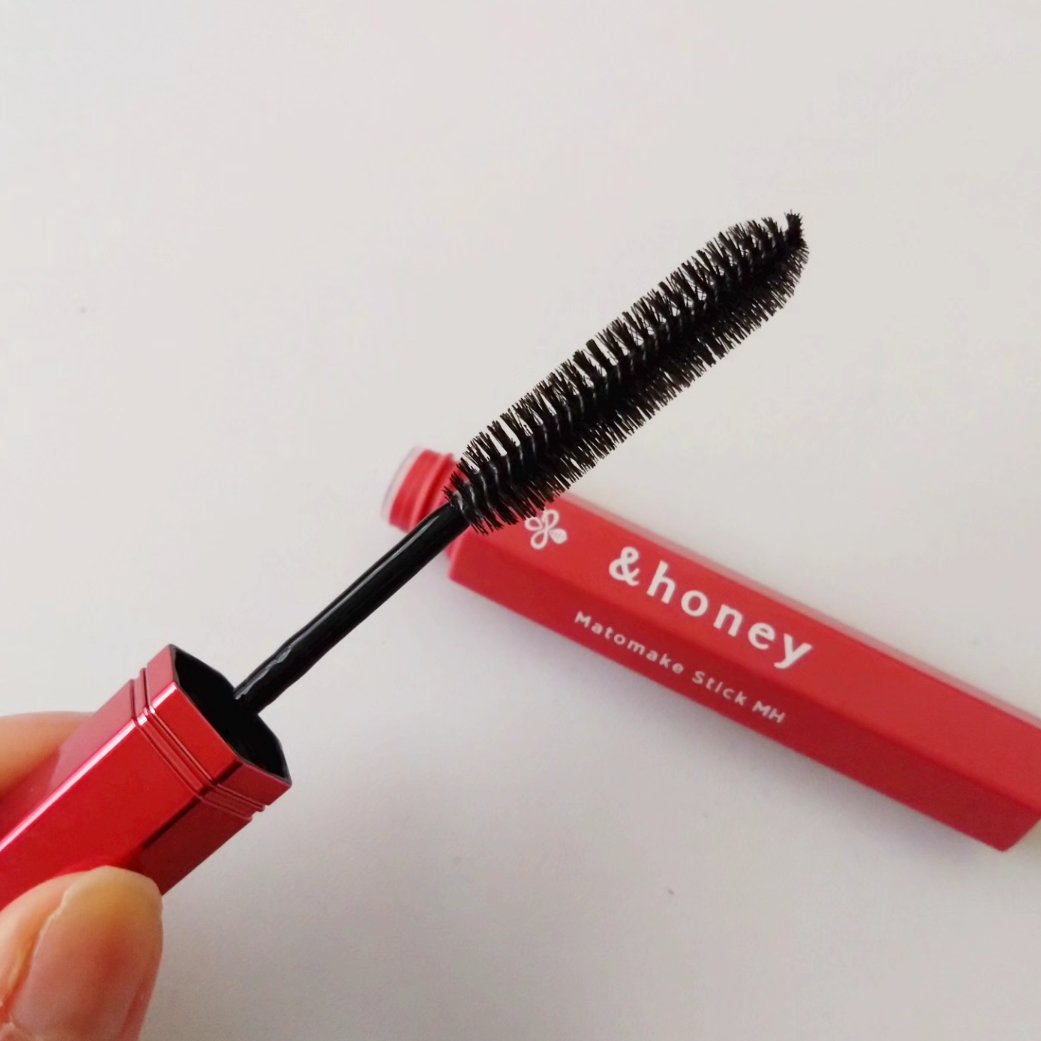 アンドハニー マトメイク スティック ミラクルホールド4.0/&honey/ヘアジェルを使ったクチコミ（3枚目）