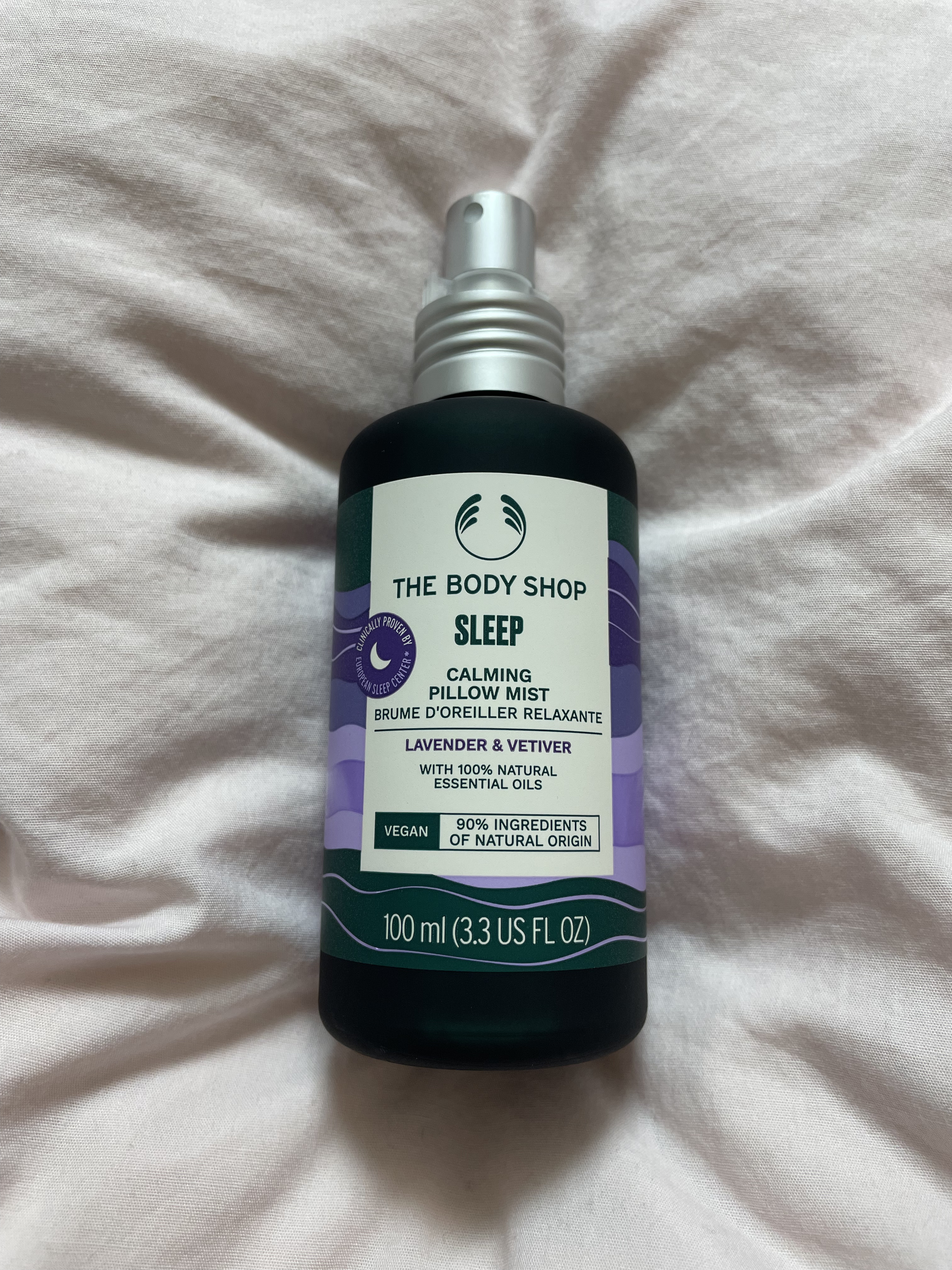ウェルネス ピローミスト ラベンダー＆ベチバー/THE BODY SHOP/ファブリックミストを使ったクチコミ（1枚目）
