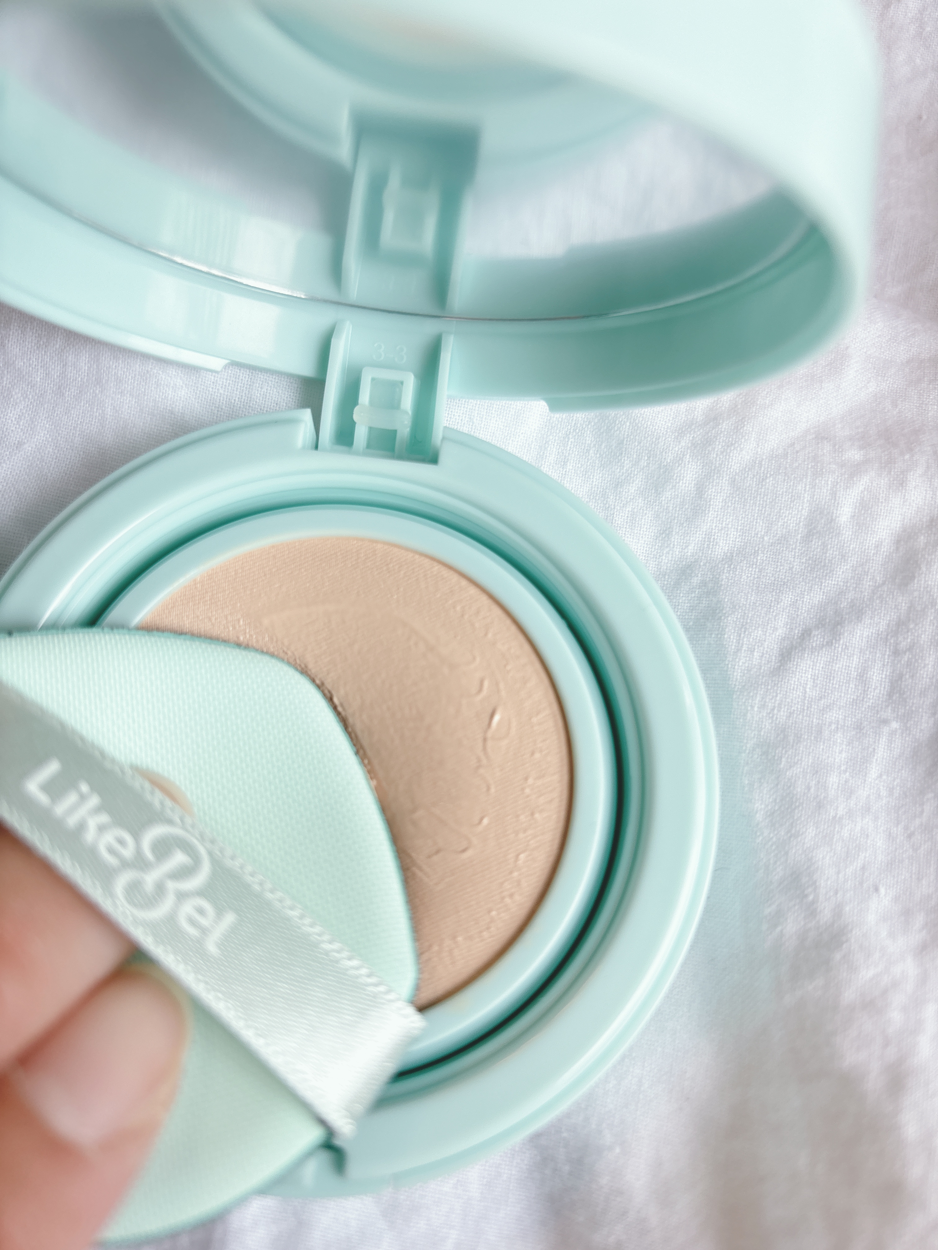 Glow me mesh cushion /Likebel/クッションファンデーションを使ったクチコミ（3枚目）