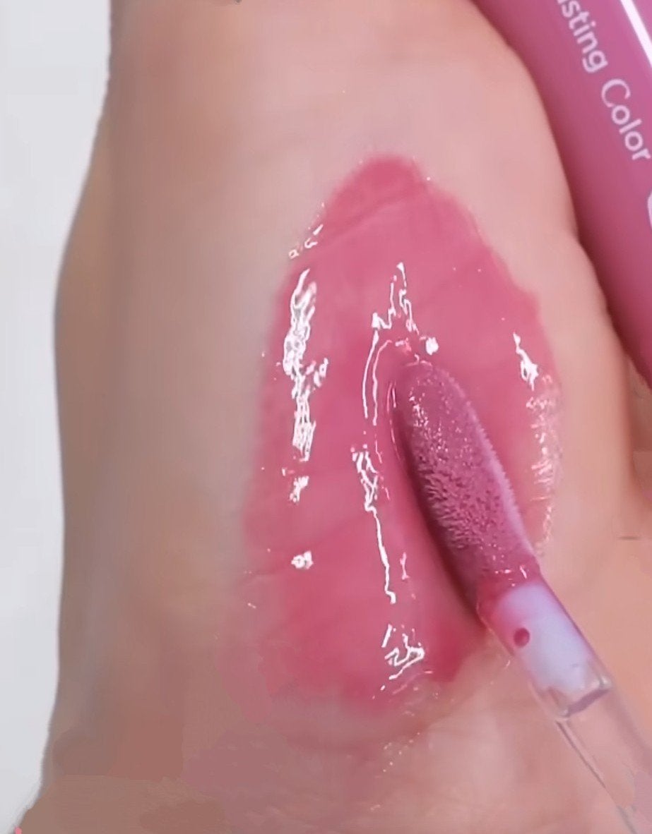 あみ on LIPS 「グラスティングカラーグロス04グレーピーウェイブルベさんにおす..」(3枚目)