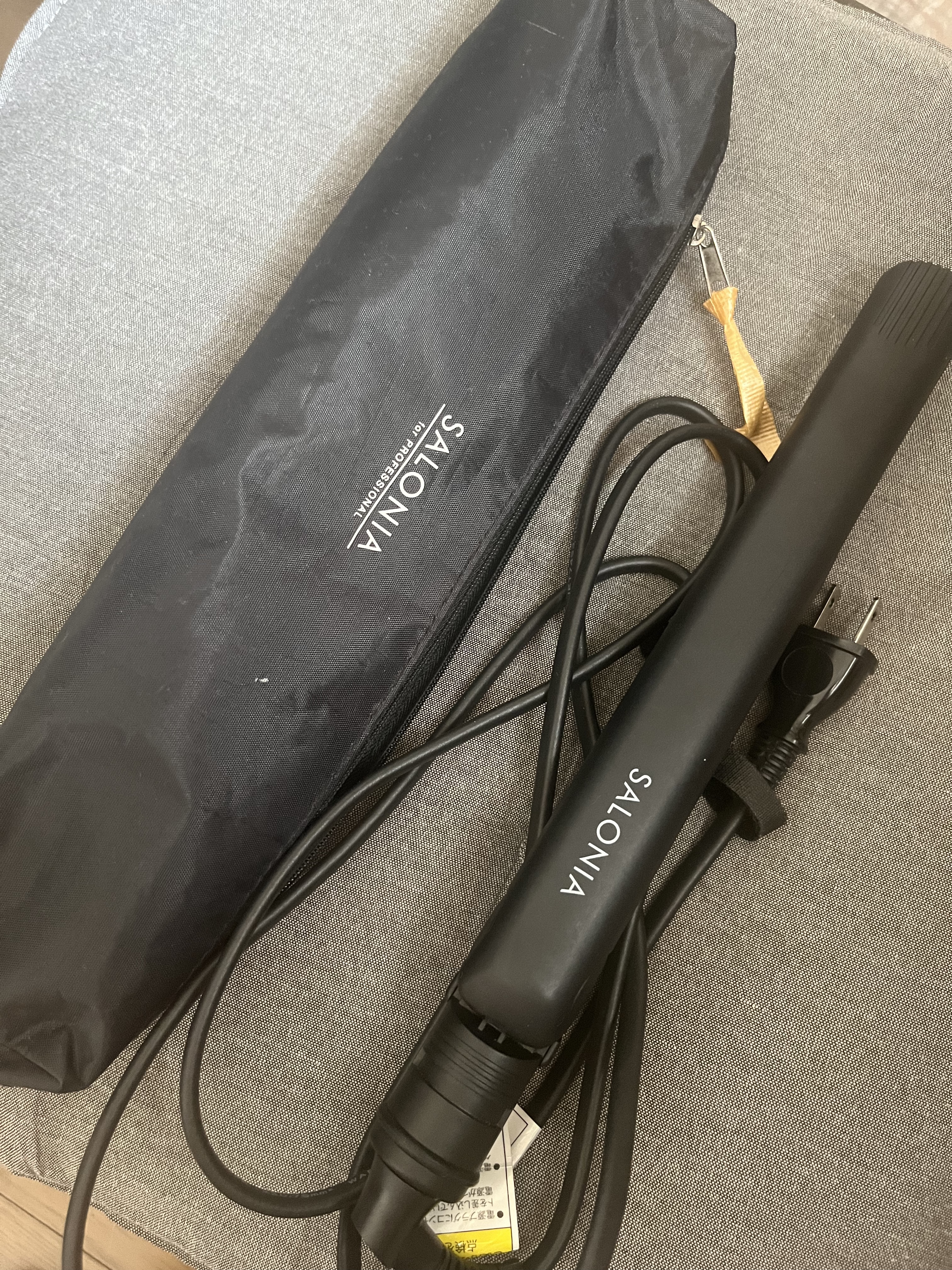 ストレートヘアアイロン グレー(WEB限定)/SALONIA/ストレートアイロンを使ったクチコミ（1枚目）