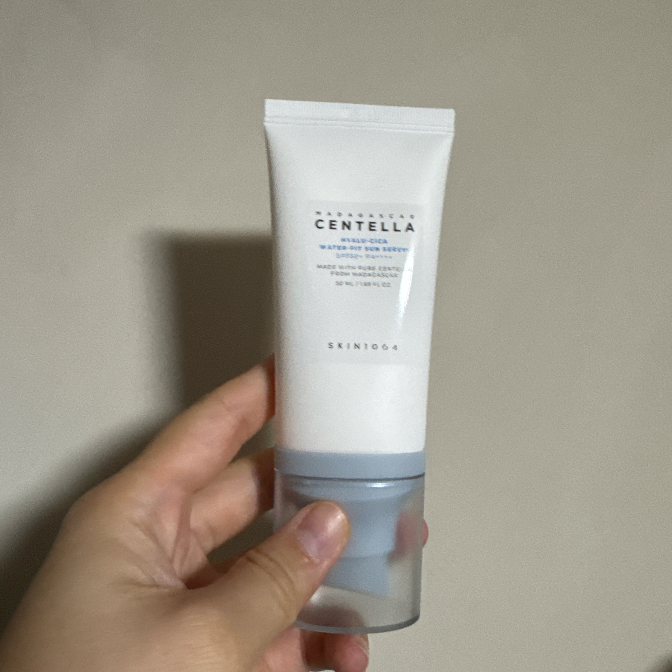 ヒアルーシカ ウォーターフィット サンセラム/SKIN1004/日焼け止めローションを使ったクチコミ（2枚目）