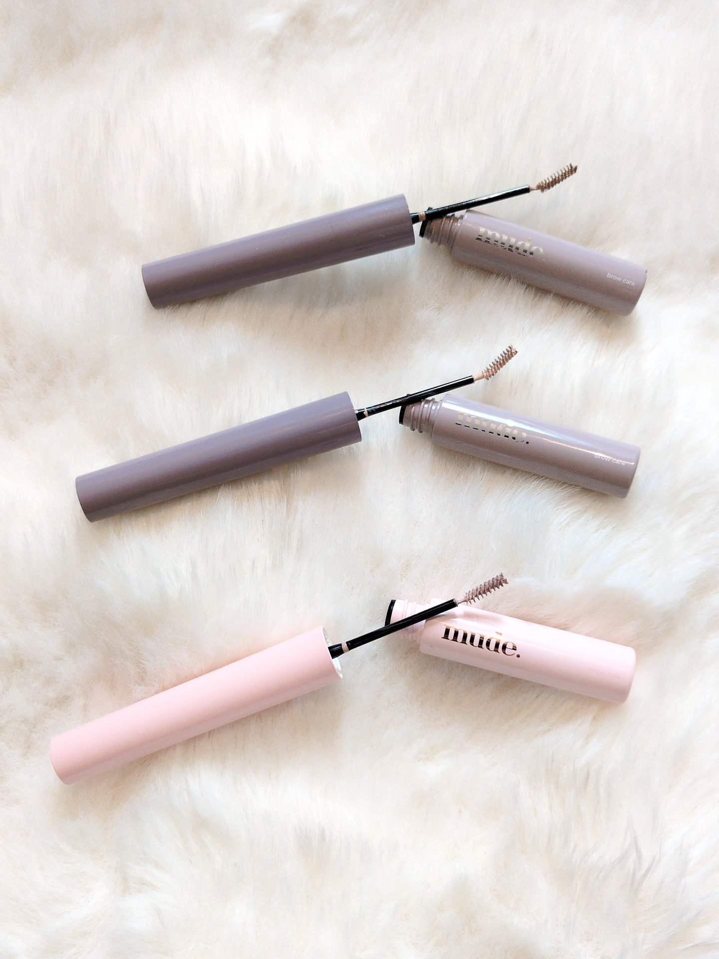 インスパイアスキニーブロウカラ/mude./眉マスカラを使ったクチコミ（2枚目）