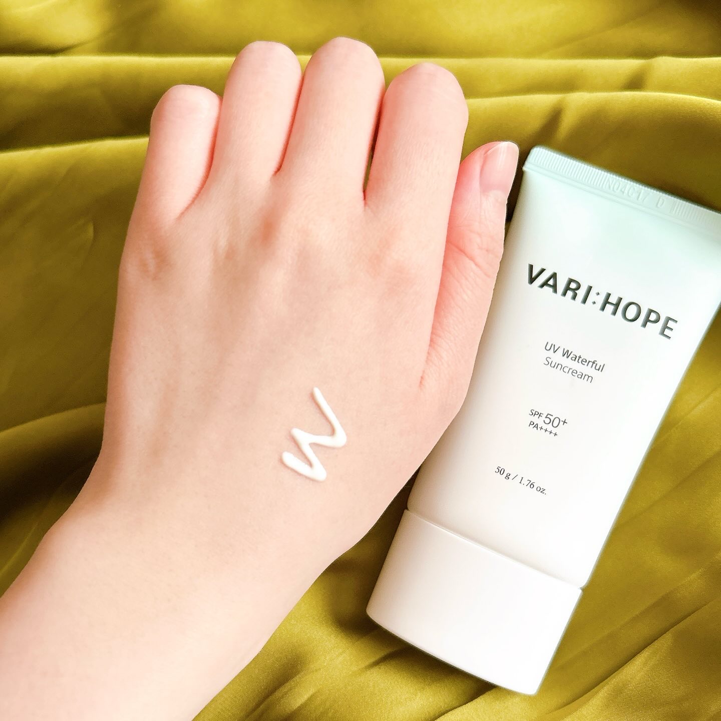 UVウォーターフル サンクリーム/VARI:HOPE/日焼け止めクリームを使ったクチコミ（3枚目）