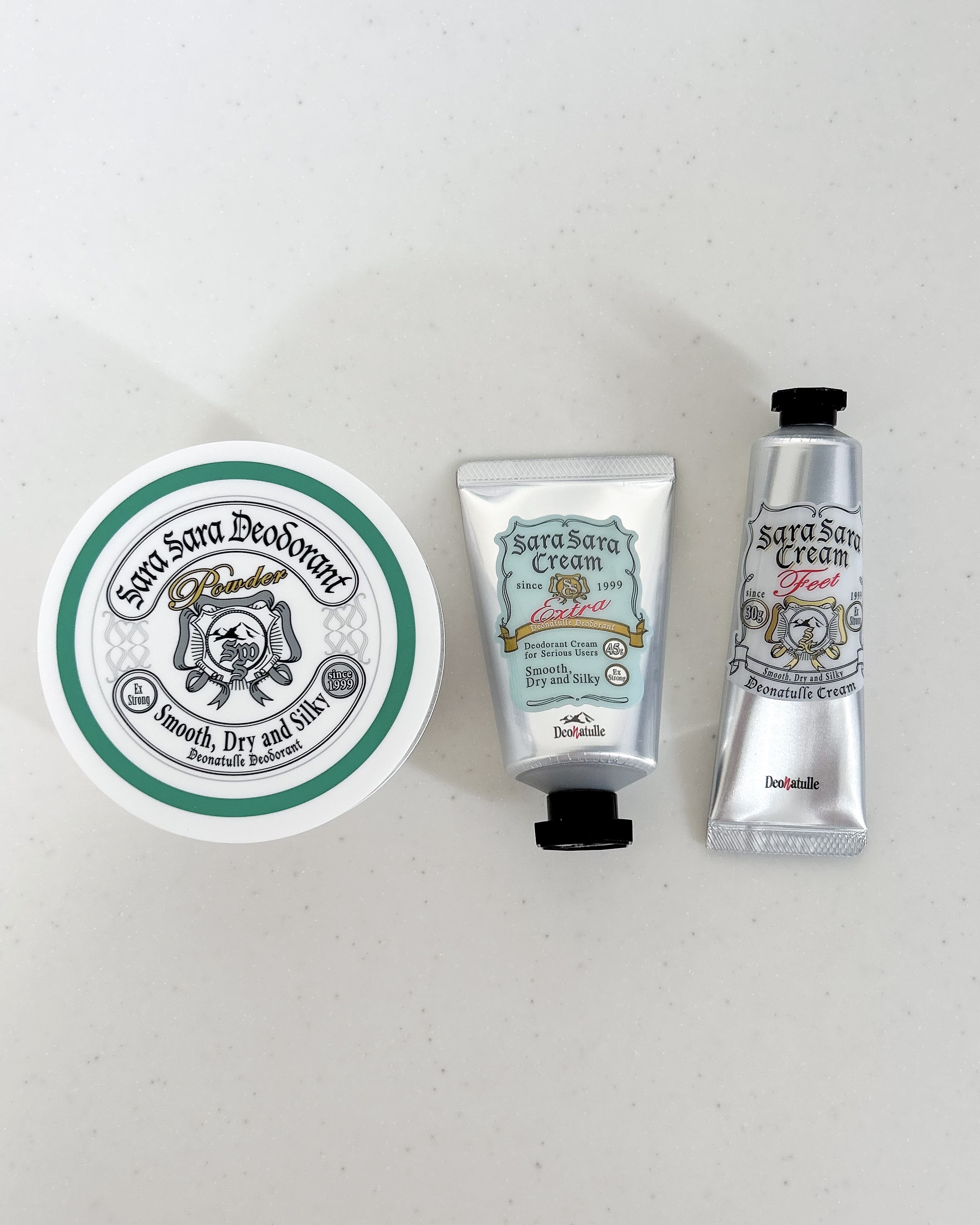 薬用さらさらデオドラントパウダー/デオナチュレ/デオドラント・制汗剤を使ったクチコミ（2枚目）