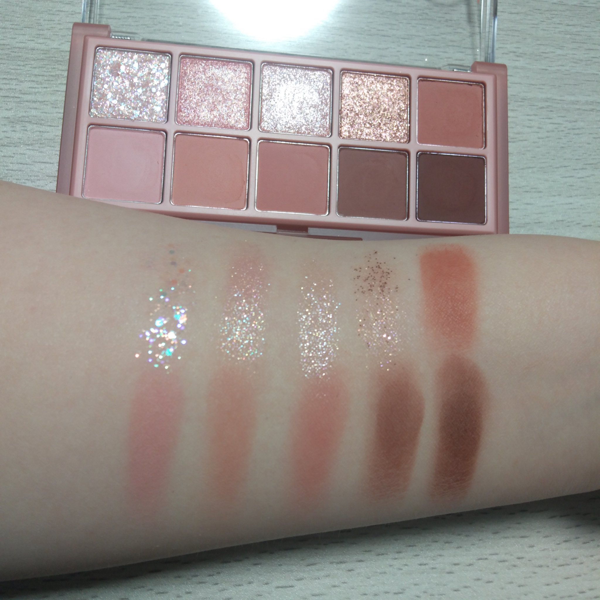 ベターザンパレット/rom&nd/アイシャドウパレットを使ったクチコミ（2枚目）