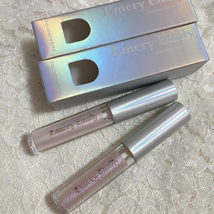 ドリーミー グリッターライナー/Emery Emily/グリッターを使ったクチコミ(1枚目)