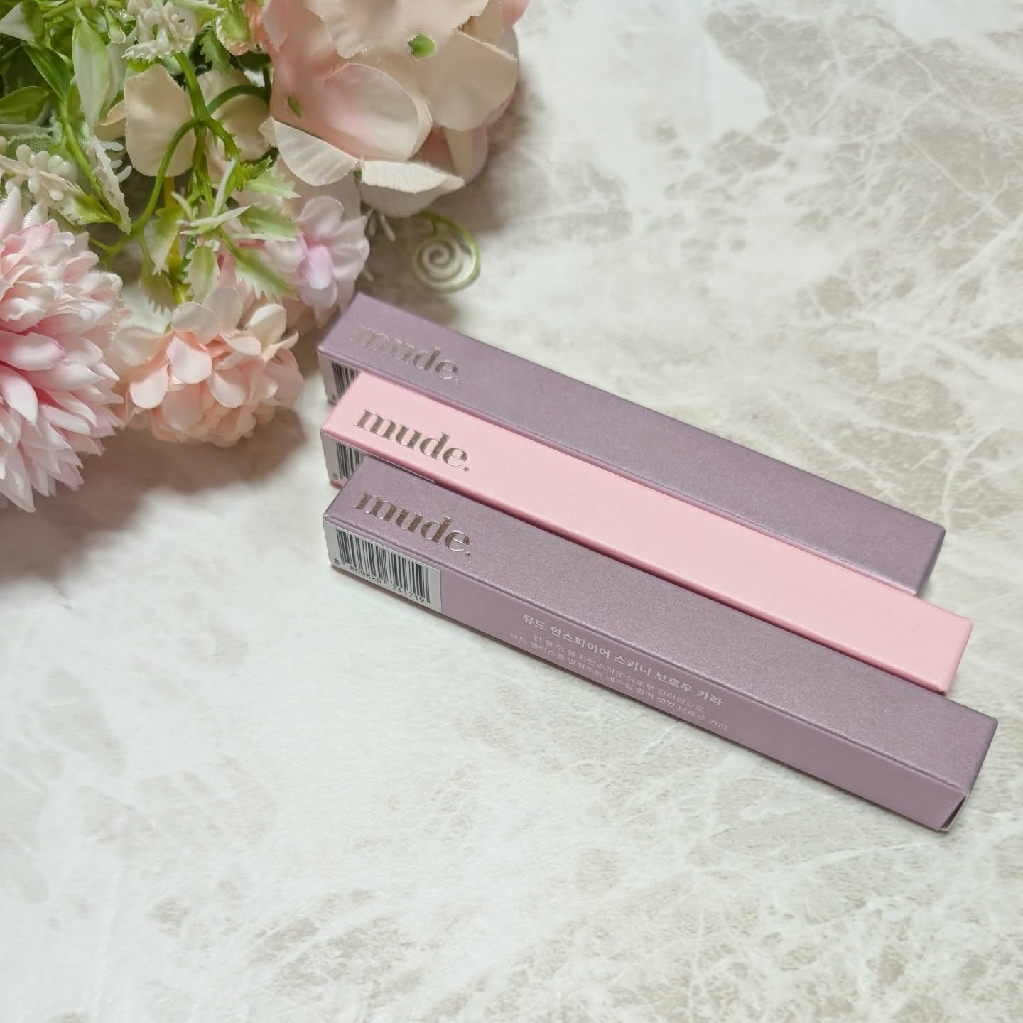 インスパイアスキニーブロウカラ/mude/眉マスカラを使ったクチコミ（1枚目）